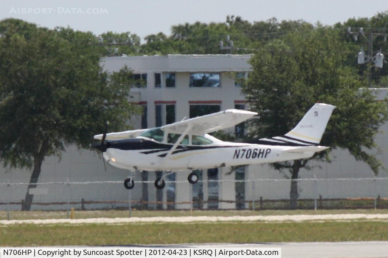 N706HP, 1985 Cessna R182 Skylane RG C/N R18202013, N706HP arrives on Runway 32 at Sarasota-Bradenton International Airport