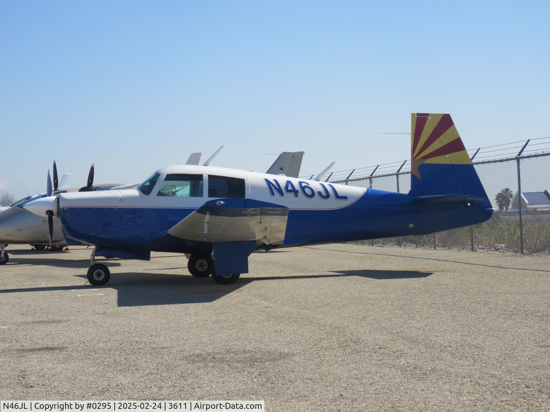 N46JL, 1975 Mooney M20C Ranger C/N 20-1169, Parked