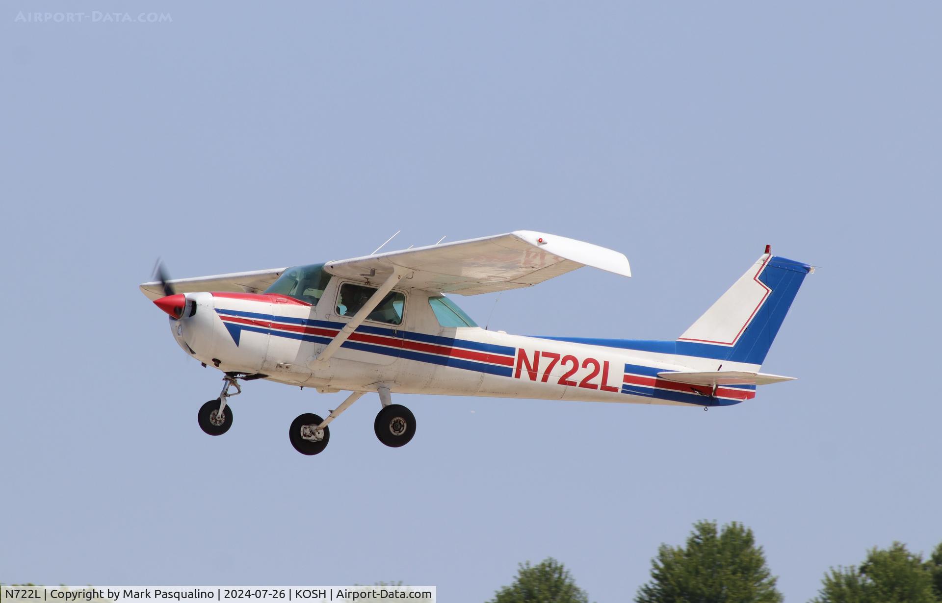 N722L, 1976 Cessna 150M C/N 15078489, Cessna 150M