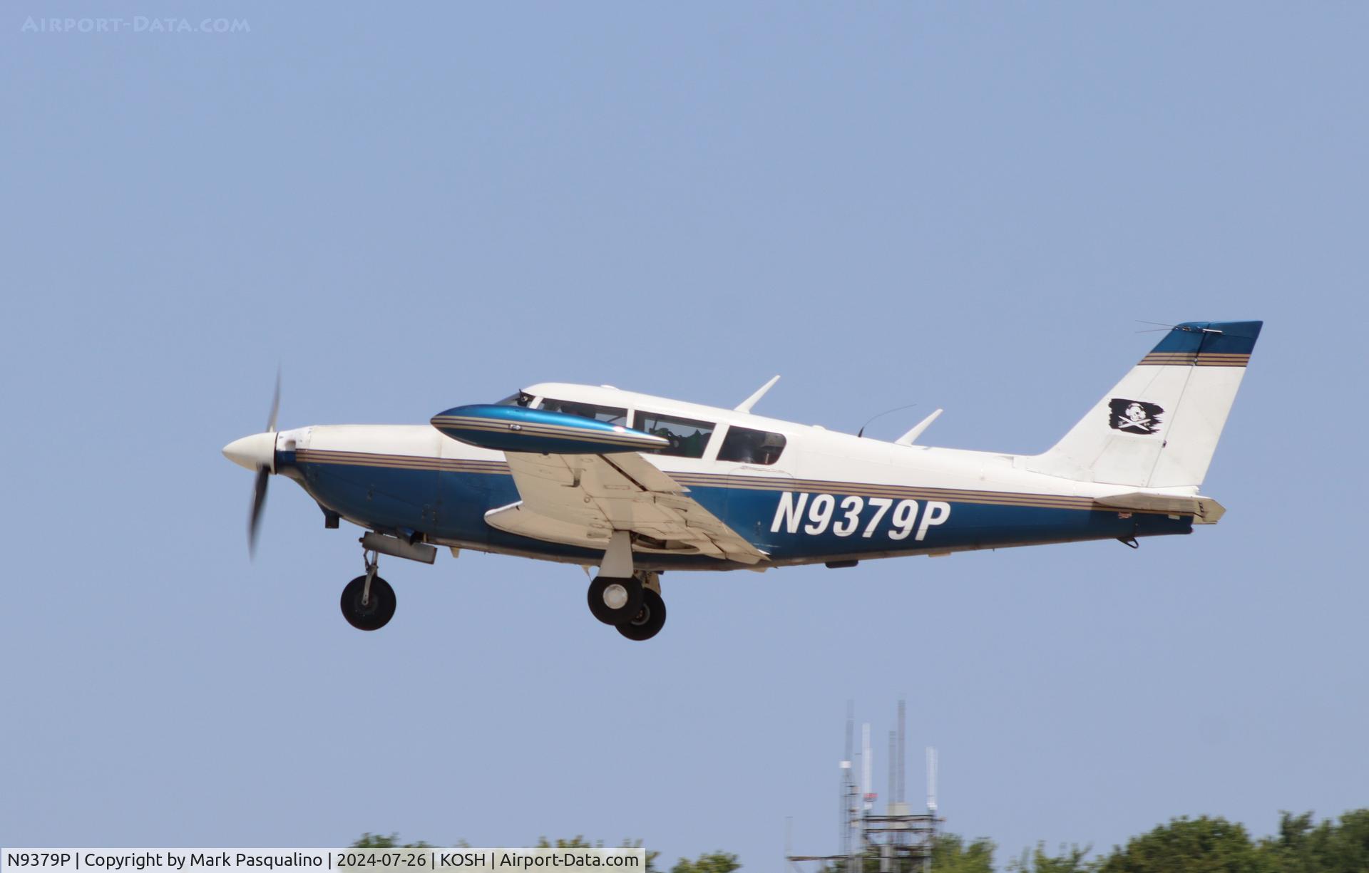 N9379P, 1969 Piper PA-24-260 Comanche C/N 24-4880, Piper PA-24-260