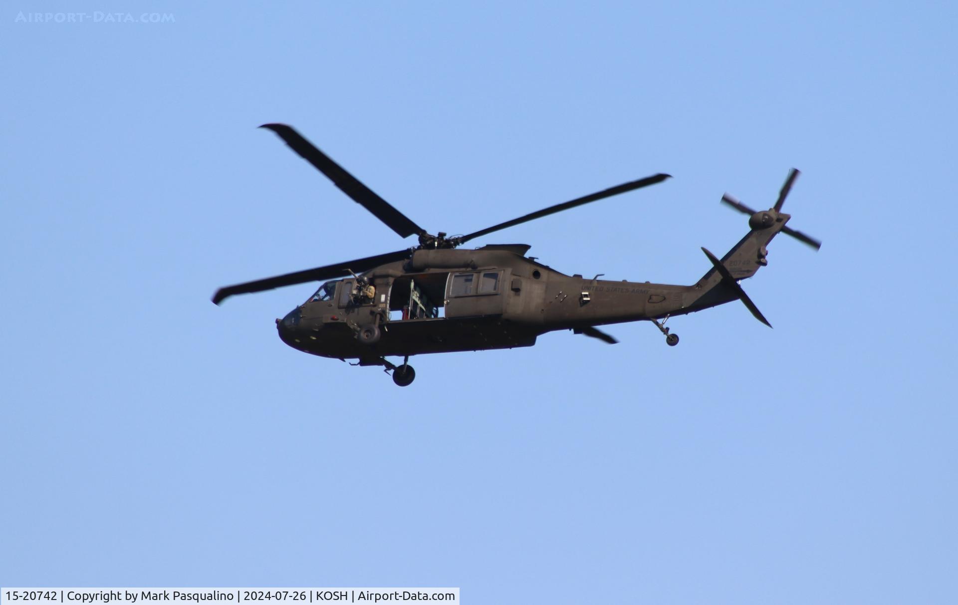 15-20742, 2011 Sikorsky UH-60M Black Hawk C/N n/a, Sikorsky UH-60M Black Hawk