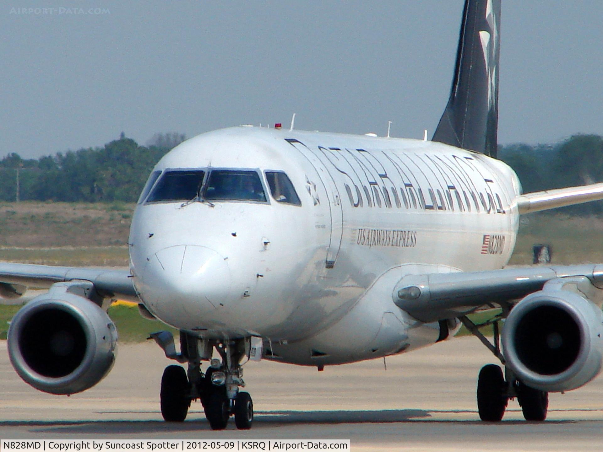 N828MD, 2005 Embraer 170SU (ERJ-170-100SU) C/N 17000048, Republic/US Air Flight 3327 arrives at Sarasota-Bradenton International Airport following a flight from Reagan National Airport