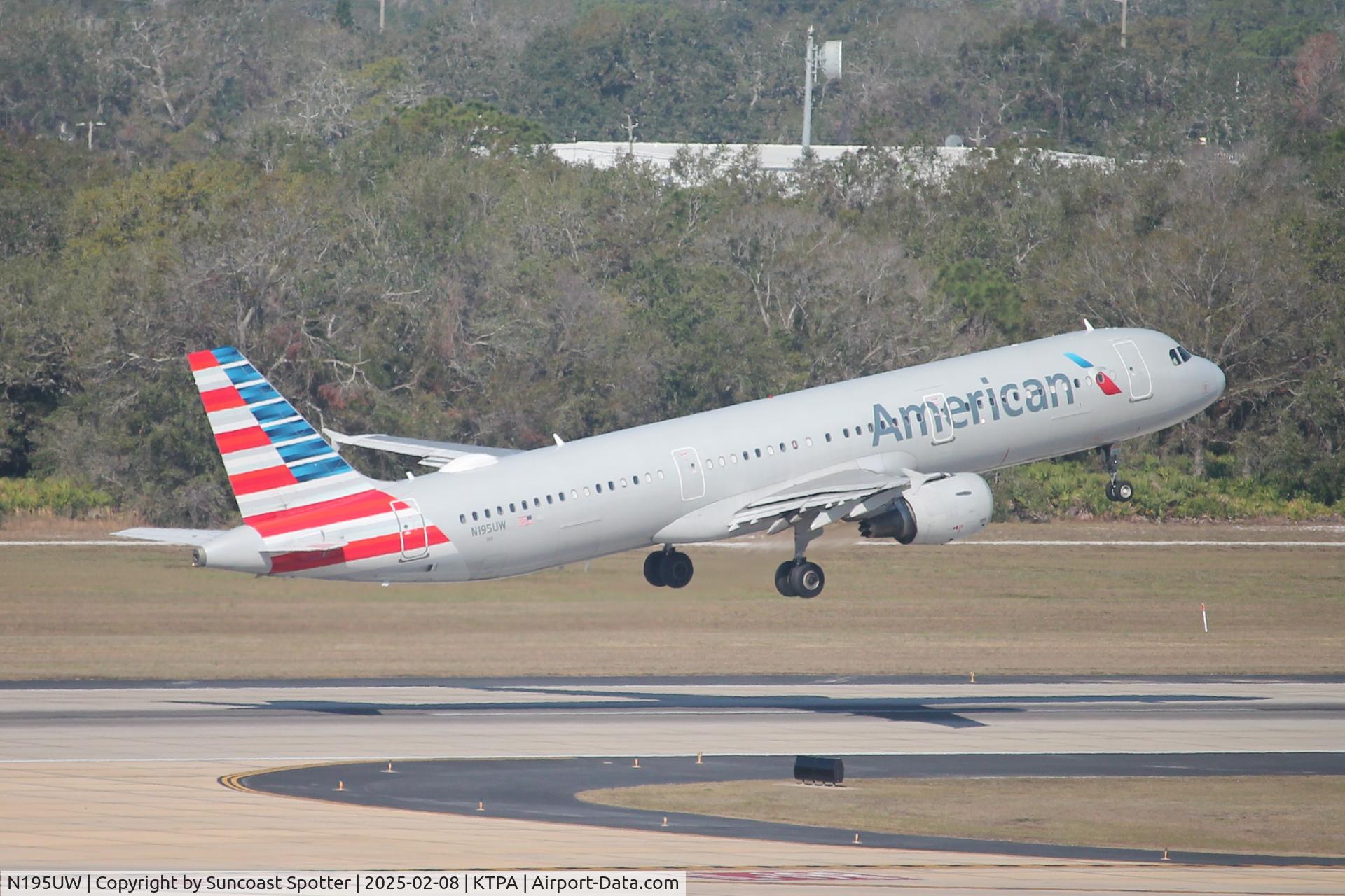N195UW, 2008 Airbus A321-211 C/N 3633, American Flight departs Runway 1L at Tampa International Airport enroute to Charlotte-Douglas International Airport