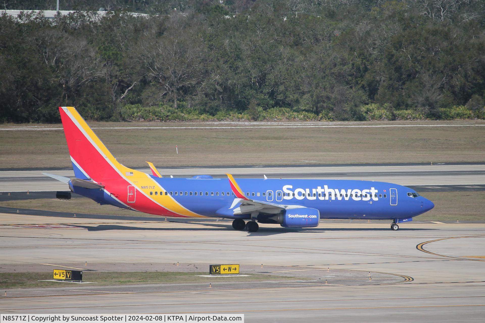 N8571Z, 2018 Boeing 737-8H4 C/N 36957, Southwest Flight 380 taxis to gate at Tampa International Airport following flight from Bradley International Airport