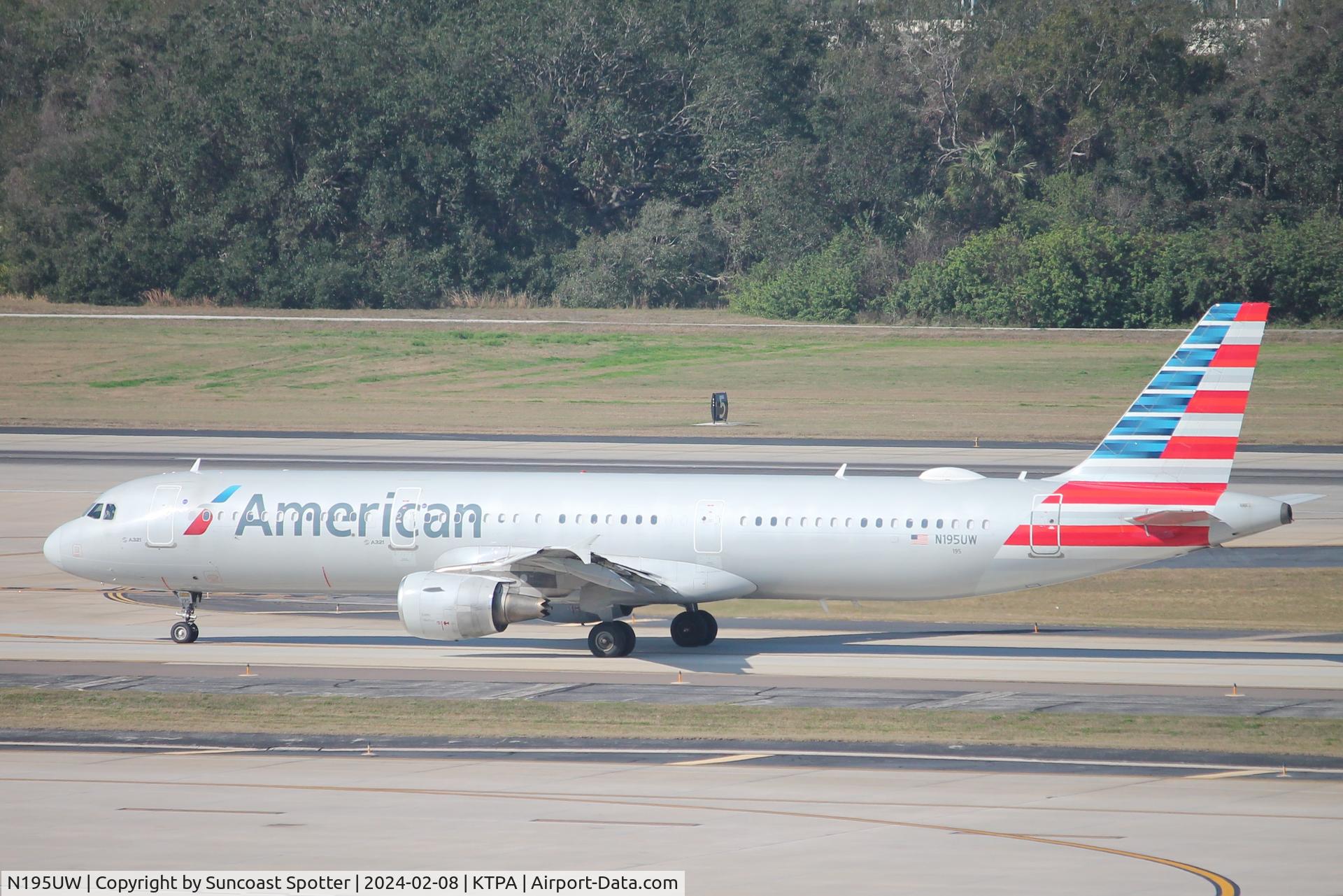 N195UW, 2008 Airbus A321-211 C/N 3633, American Flight 2898 taxis at Tampa International Airport prior to flight to Charlotte-Douglas International Airport