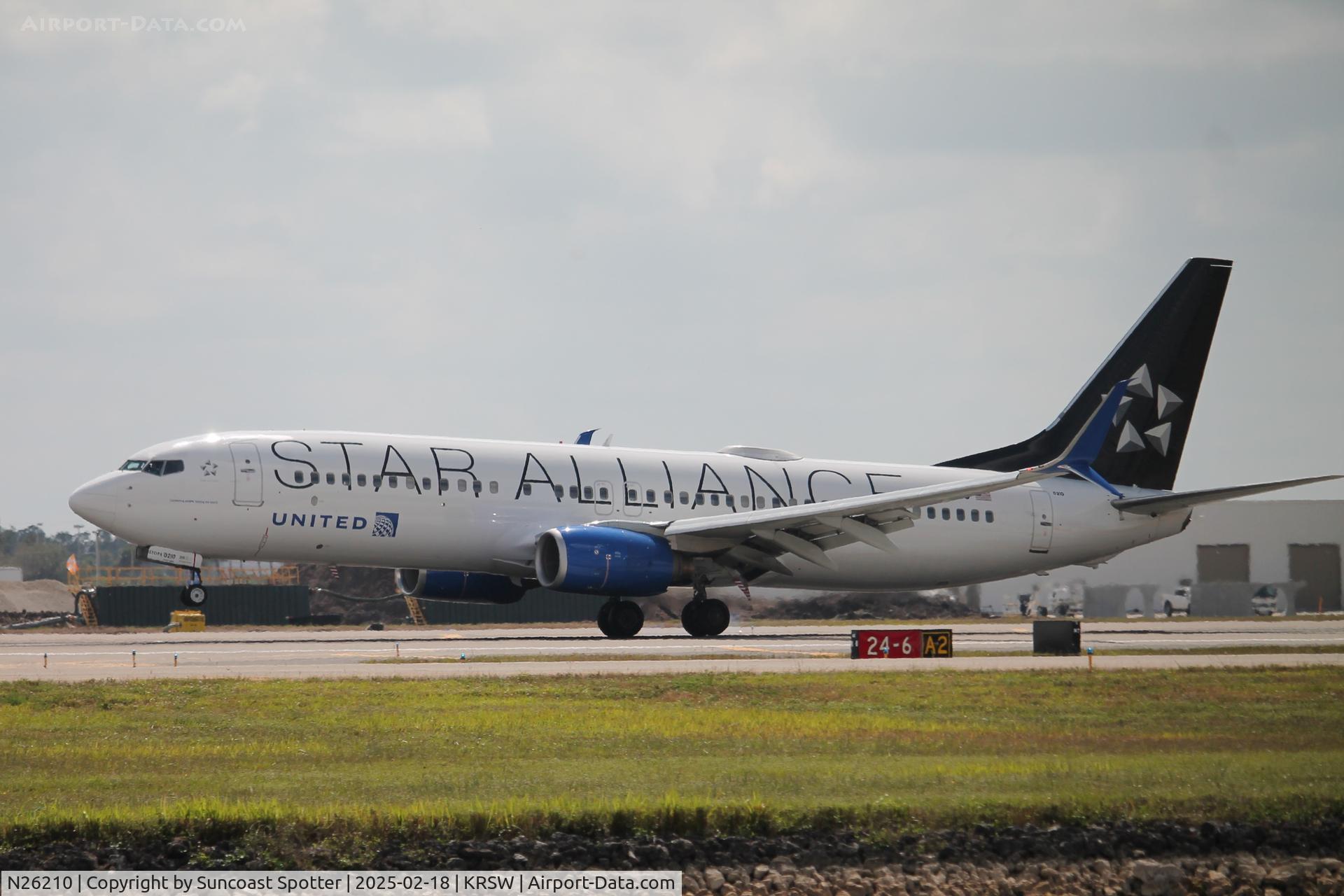 N26210, 1998 Boeing 737-824 C/N 28770, United Flight 1232 arrives on Runway 6 at Southwest Florida International Airport following flight from Chicago-O’Hare International Airport