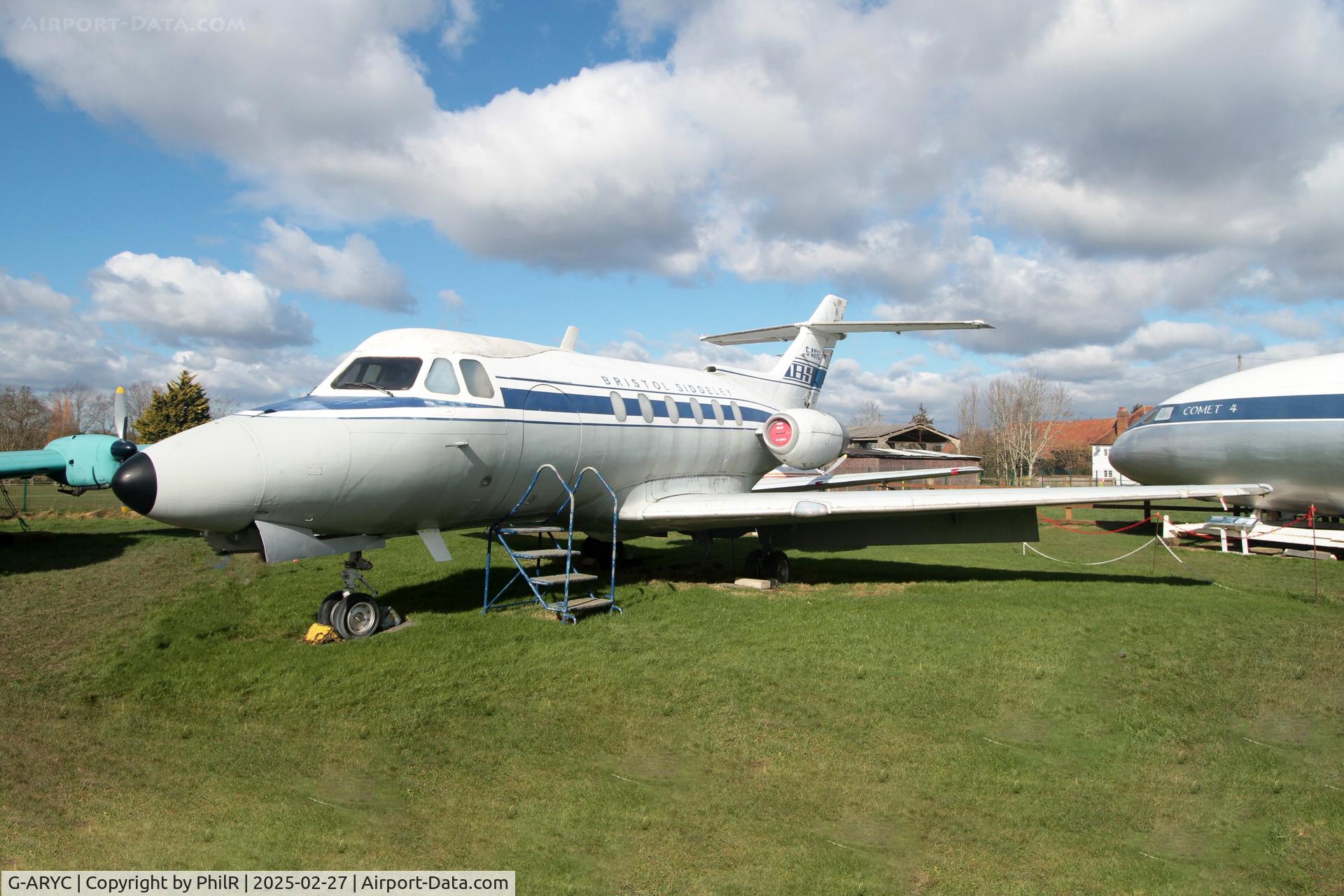G-ARYC, 1963 De Havilland DH-125 Series 1/521 C/N 25003, G-ARYC 1963 DH125 Series 1 DHAM London Colney