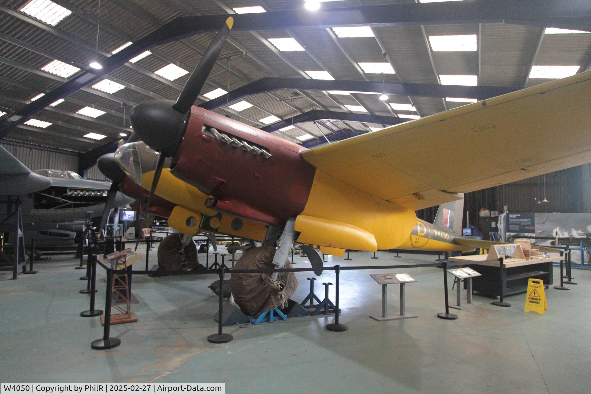 W4050, 1940 De Havilland DH.98 Mosquito Prototype C/N 98001, W4050 1940 DH98 Mosquito Prototype DHAM London Colney 