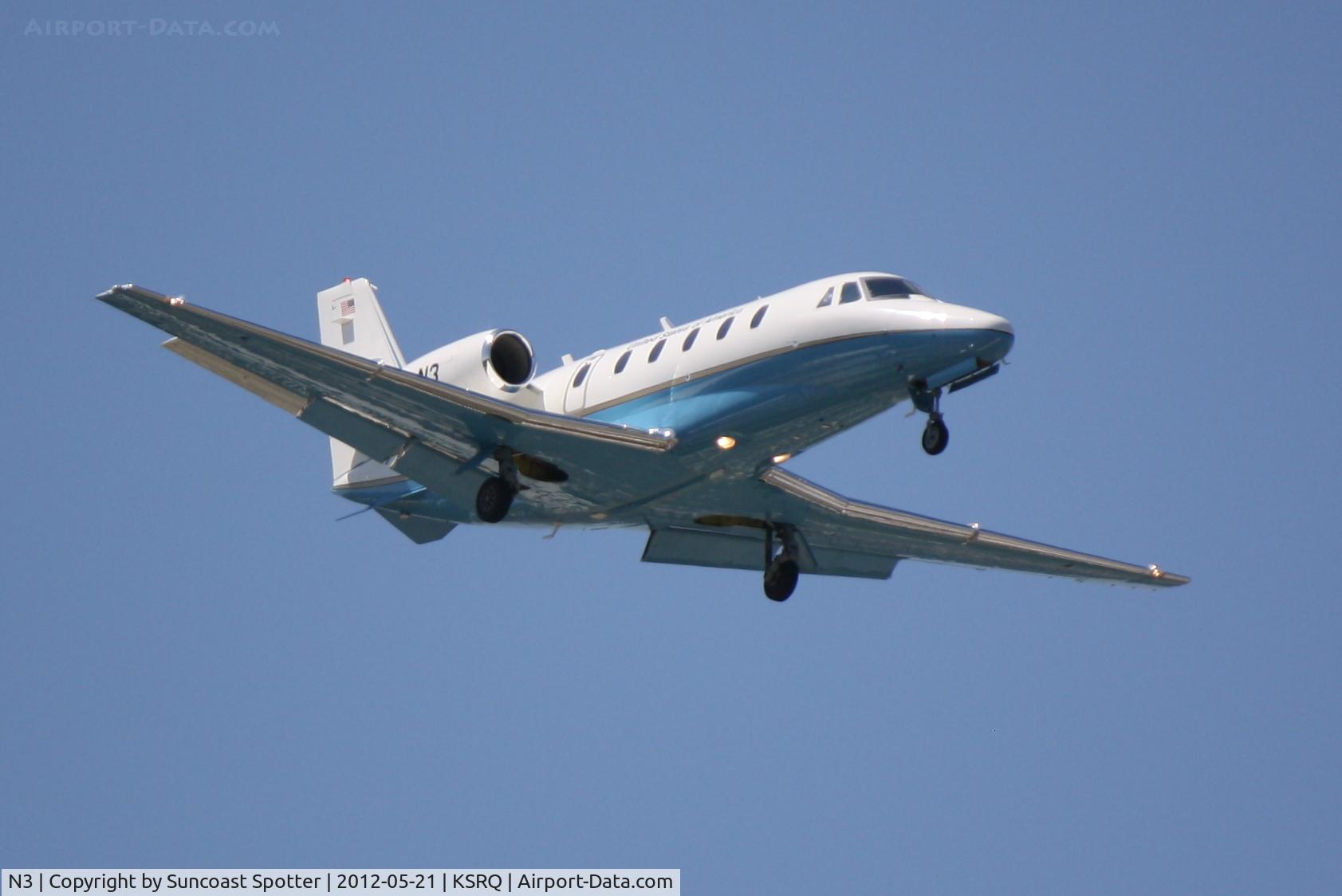 N3, 2003 Cessna 560XL Citation Excel C/N 560-5341, FAA Cessna Citation Excel on approach to Runway 32 at Sarasota-Bradenton International Airport