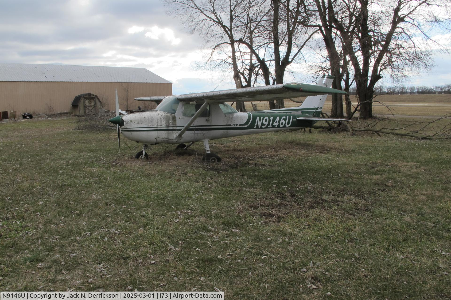 N9146U, 1976 Cessna 150M C/N 150-78097, 150 at Moraine