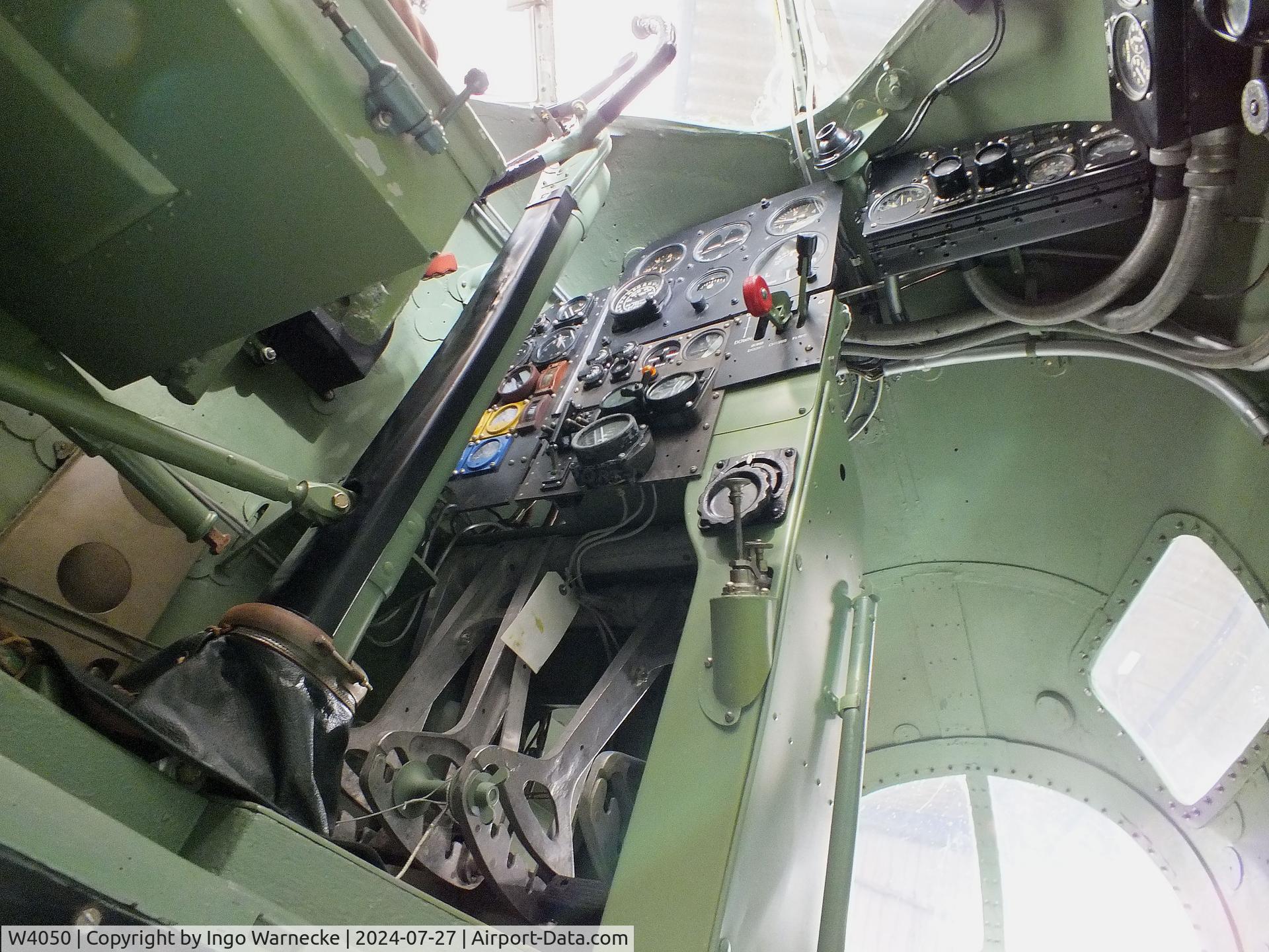 W4050, 1940 De Havilland DH.98 Mosquito Prototype C/N 98001, De Havilland D.H.98 Mosquito 1st Prototype at the De Havilland Aircraft Museum, London Colney #c