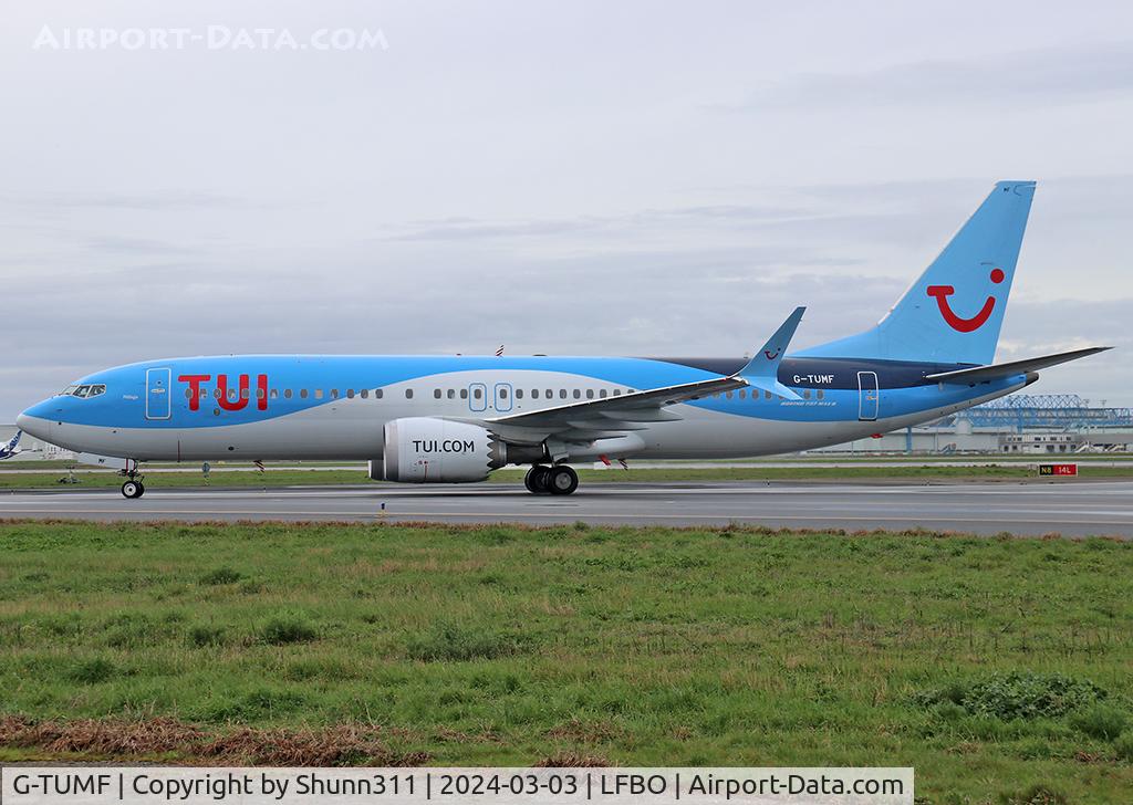 G-TUMF, 2019 Boeing 737-8 MAX C/N 44599, Taxiing to the Terminal...