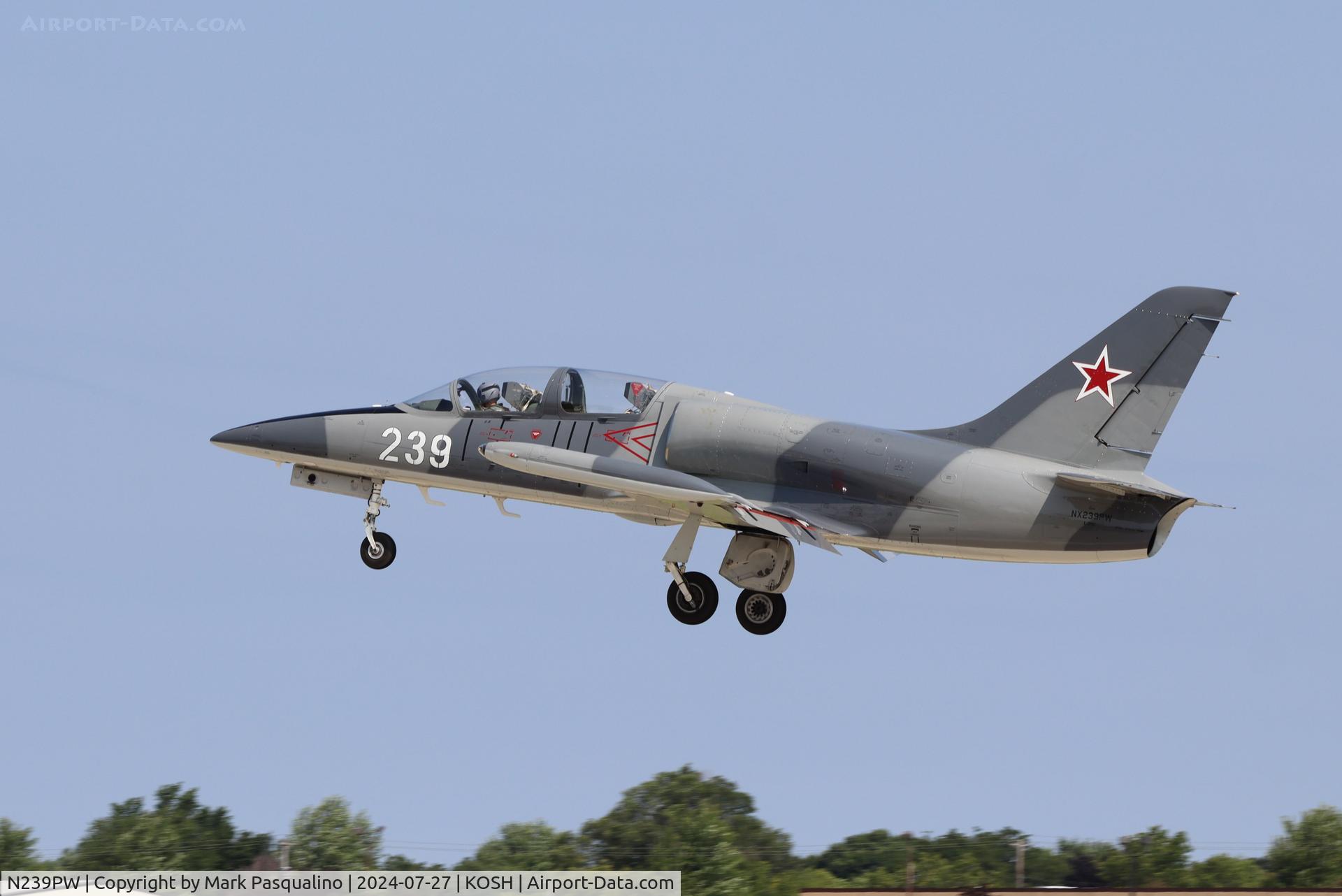 N239PW, 1979 Aero L-39C Albatros Albatros C/N 931526, Aero L-39C