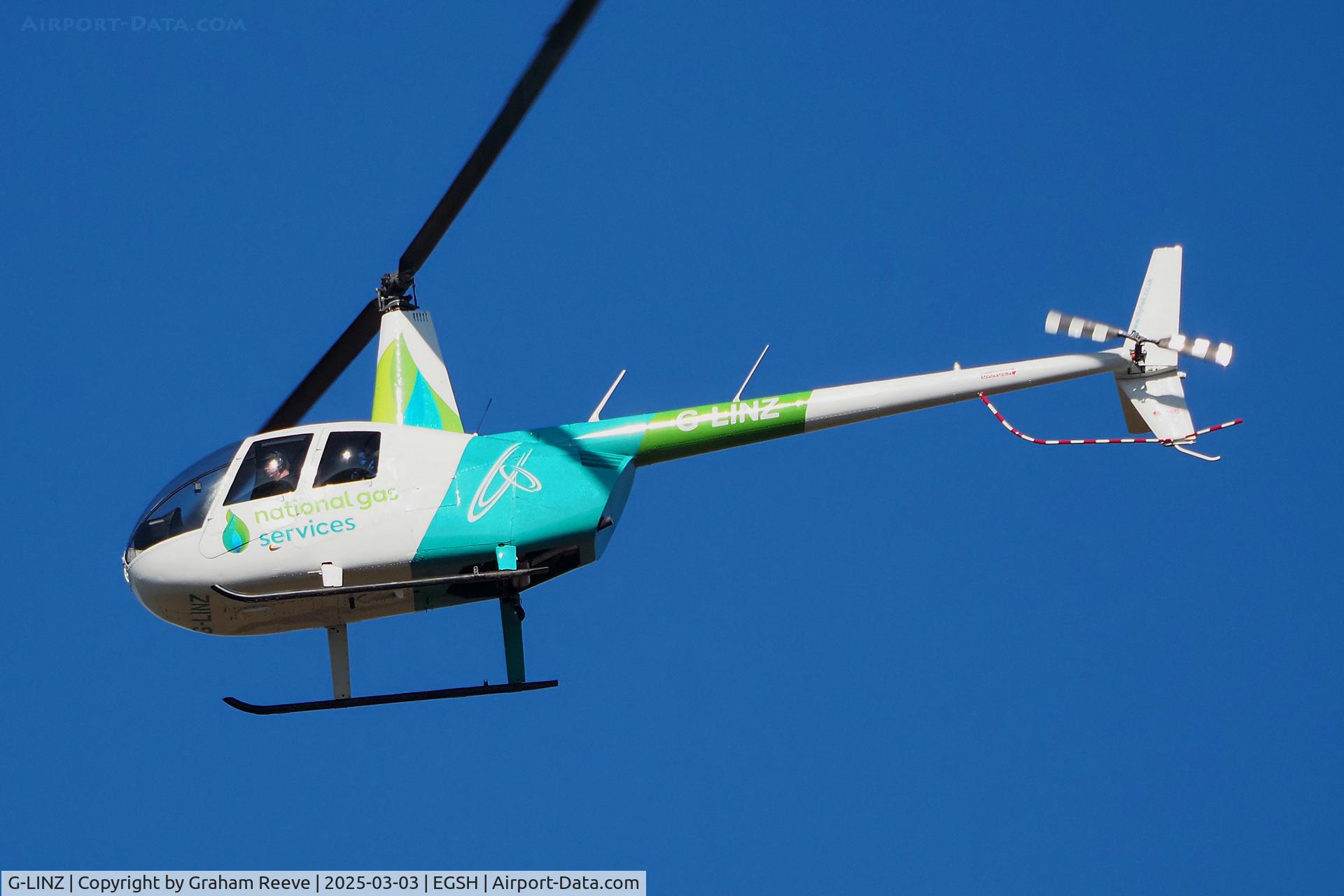 G-LINZ, 2007 Robinson R44 Raven II C/N 11911, On approach to Norwich.