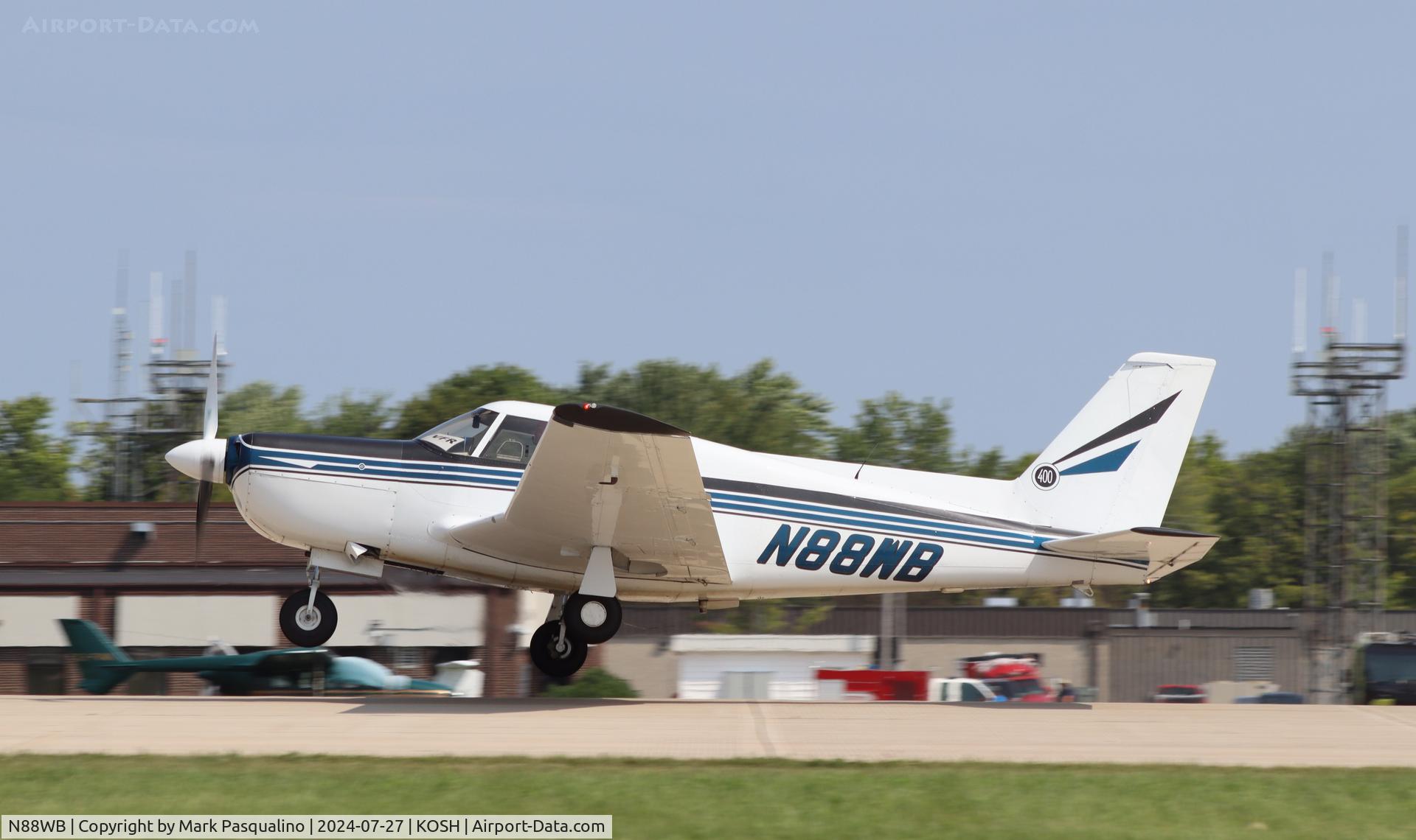 N88WB, 1964 Piper PA-24-400 Comanche 400 C/N 26-24, Piper PA-24-400