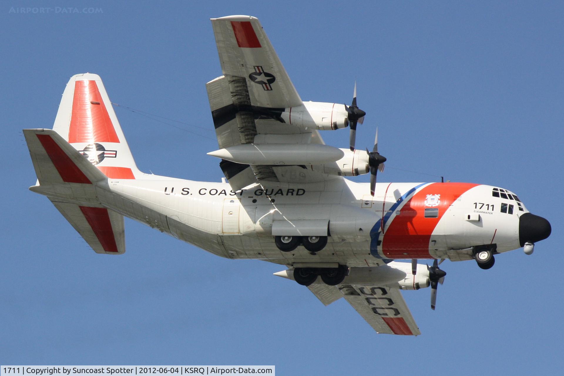 1711, 1985 Lockheed HC-130H Hercules C/N 382-5031, USCG trains at SRQ