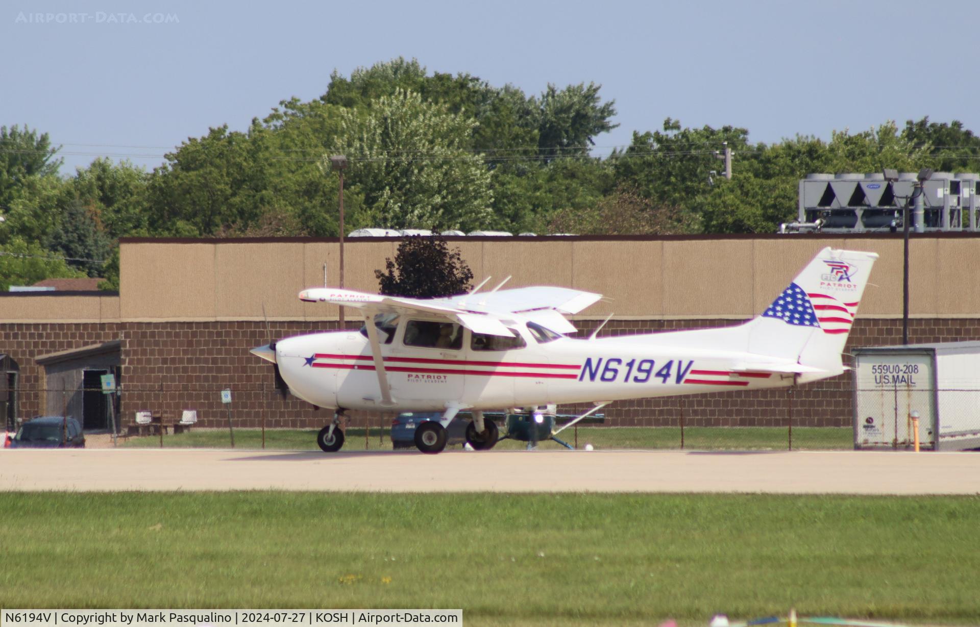 N6194V, 2008 Cessna 172S C/N 172S10771, Cessna 172S