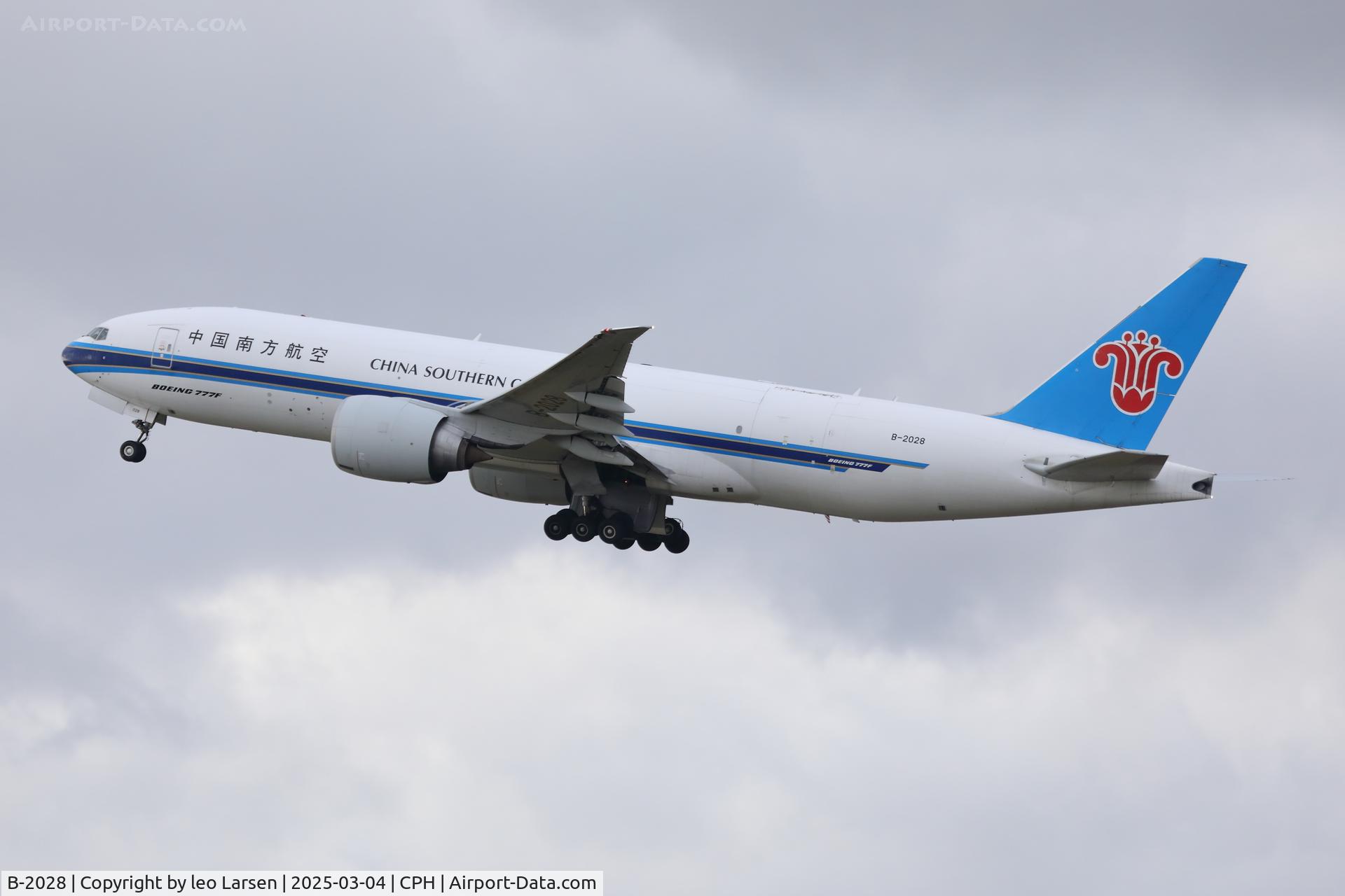 B-2028, 2015 Boeing 777-F1B C/N 41637, Copenhagen 4.3.2025