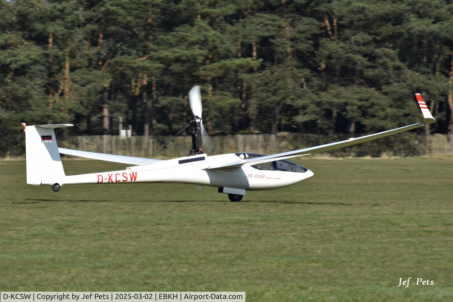 D-KCSW, DG Flugzeugbau DG-800B C/N 8-226B140, At Keiheuvel.