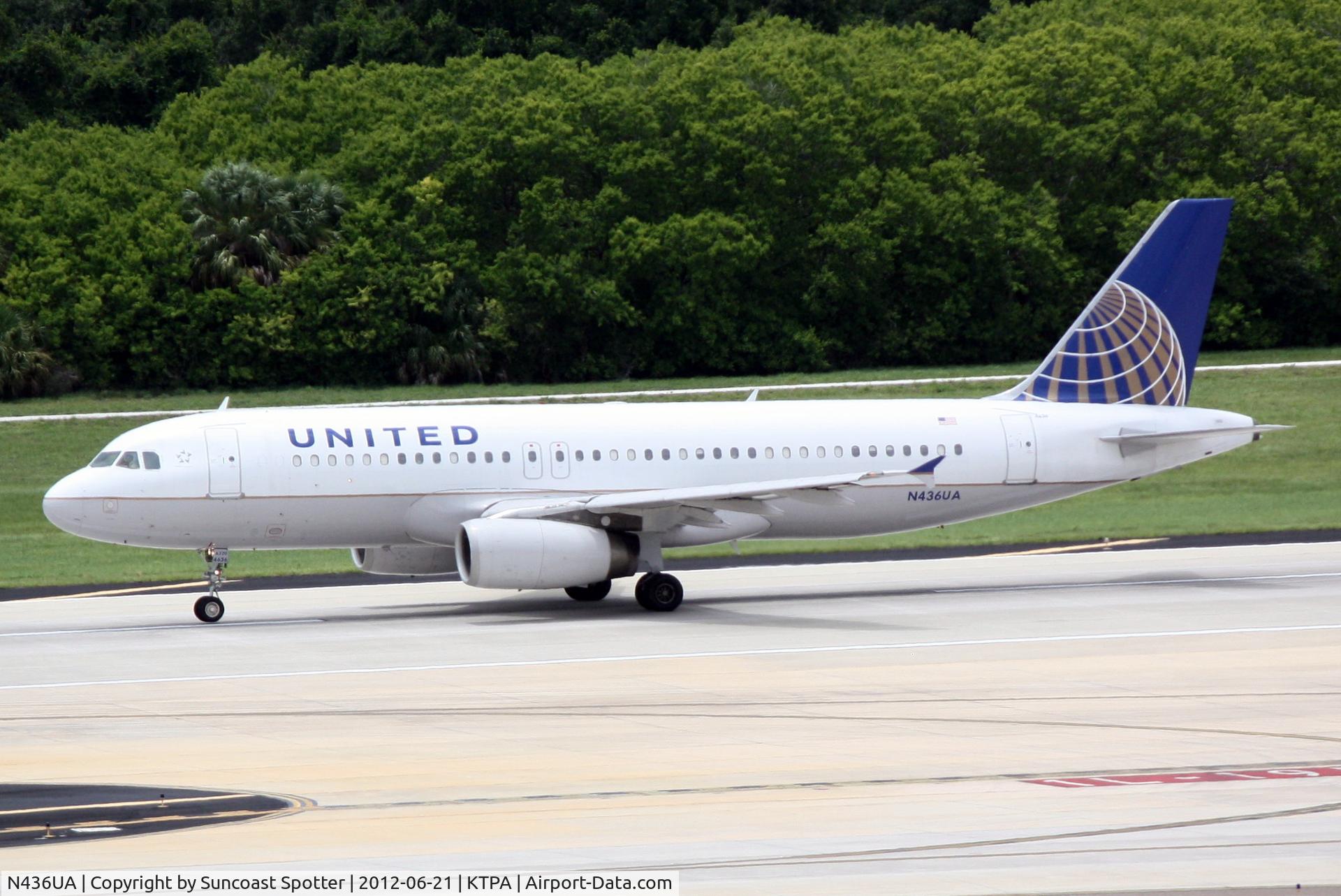 N436UA, 1996 Airbus A320-232 C/N 638, United Flight 465 departs Runway 19R at Tampa International Airport enroute to Dulles International Airport