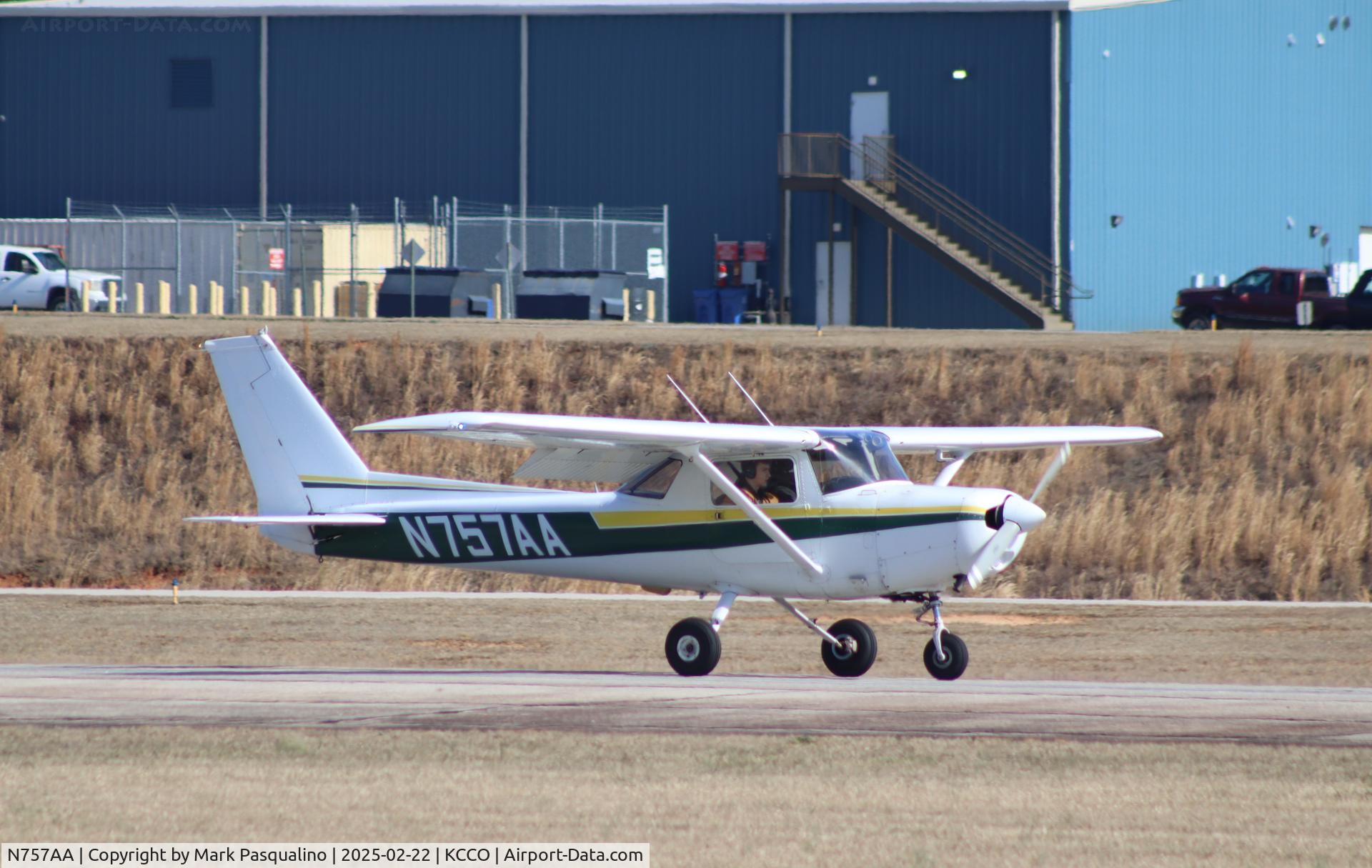 N757AA, 1977 Cessna 152 C/N 15279575, Cessna 152