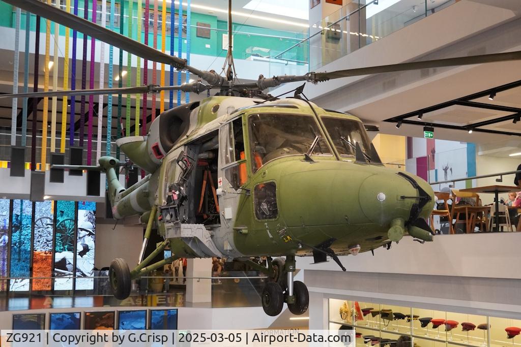 ZG921, 1992 Westland Lynx AH.9A C/N 360, On display at the National Army Museum, London, UK