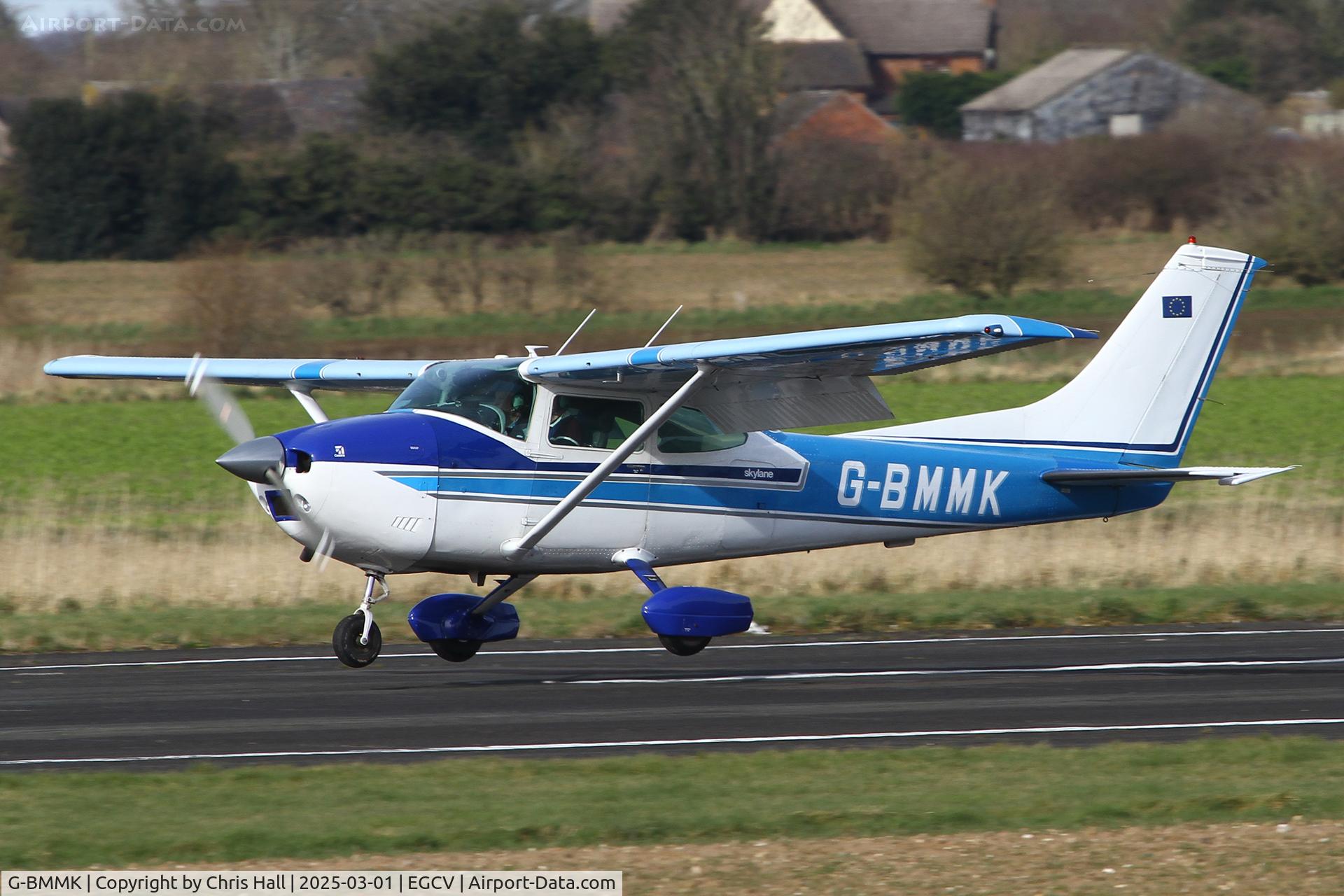 G-BMMK, 1975 Cessna 182P Skylane C/N 182-64117, Sleap 01/03/25