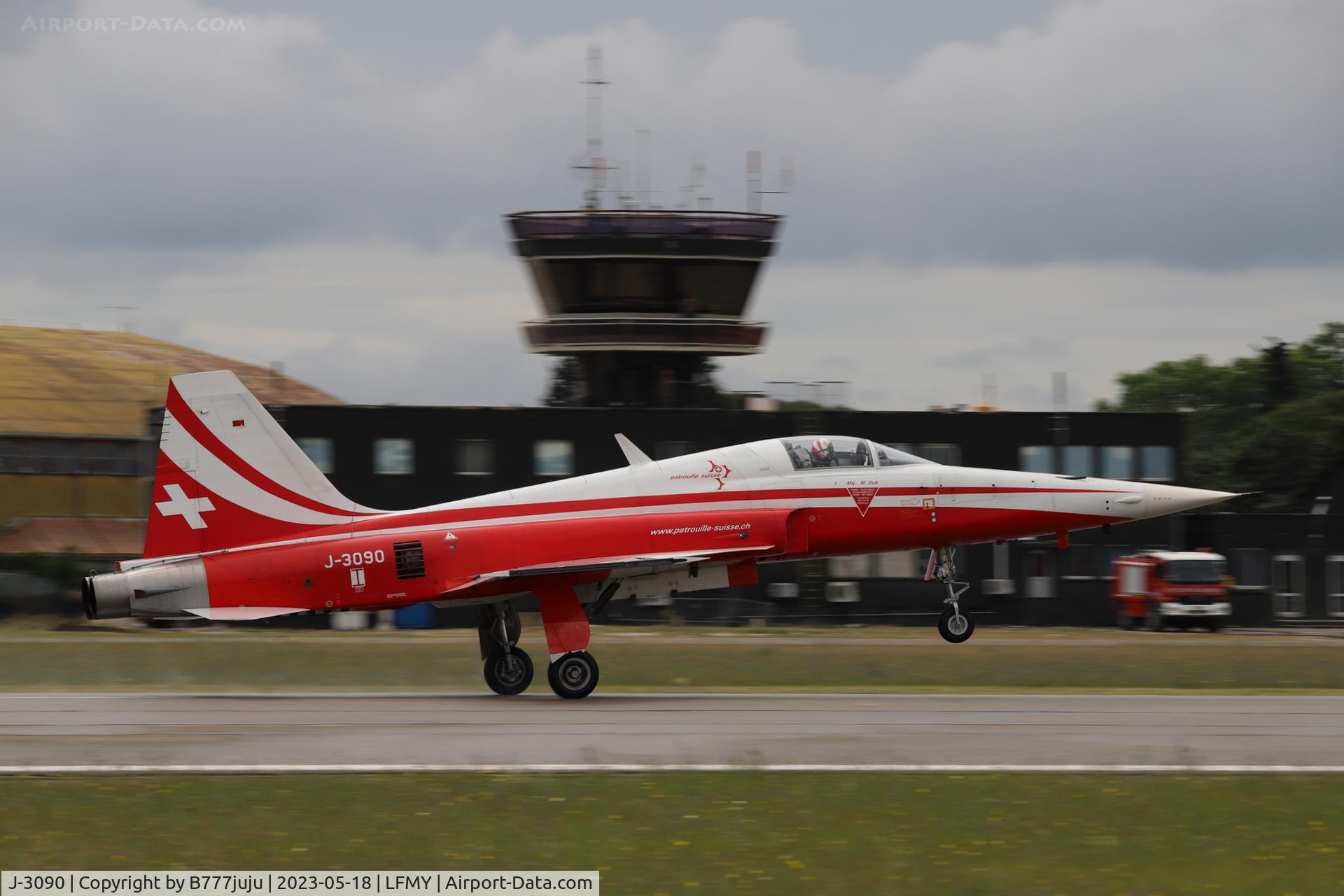 J-3090, 1981 Northrop F-5E Tiger II C/N L.1090, at Salon-de-Provence