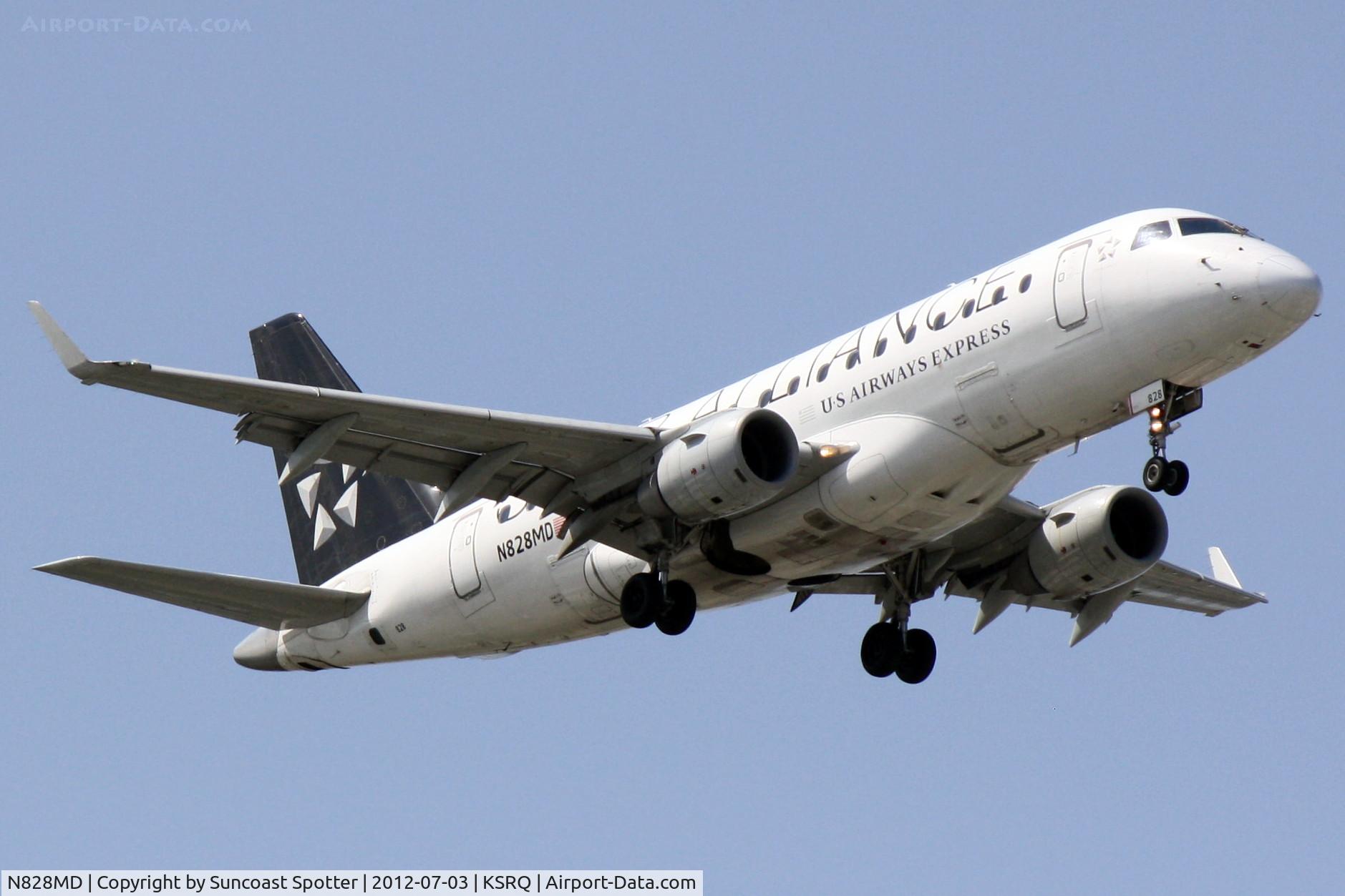 N828MD, 2005 Embraer 170SU (ERJ-170-100SU) C/N 17000048, US Air Flight 3327 operated by Republic on approach to Runway 32 at Sarasota-Bradenton International Airport following a flight from Reagan National Airport