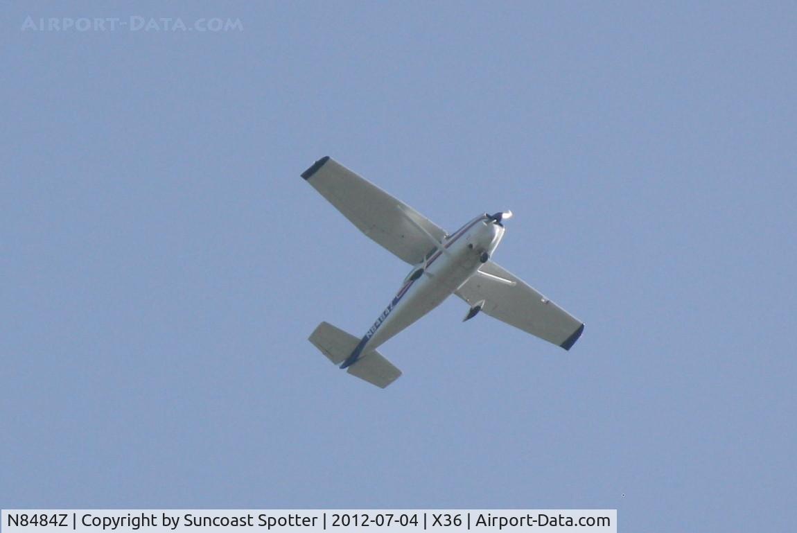 N8484Z, 1963 Cessna 210-5A(205A) C/N 2050484, Cessna Centurion departs Buchan Field