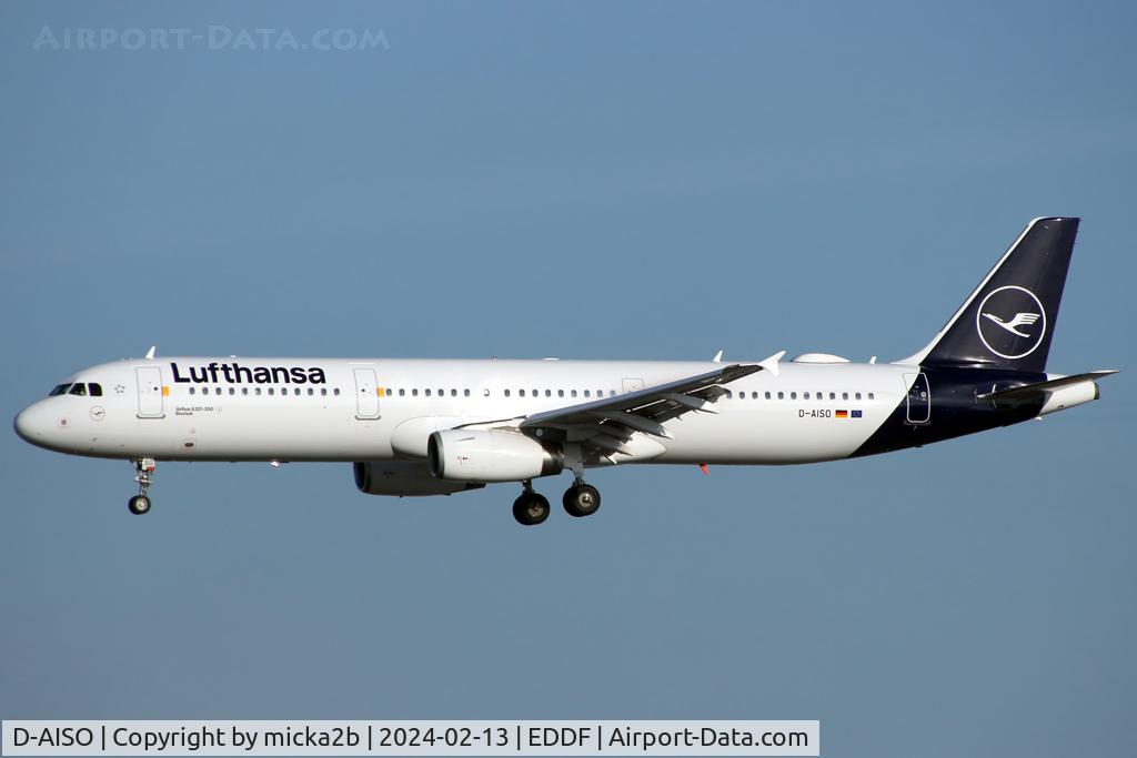 D-AISO, 2008 Airbus A321-231 C/N 3625, Landing