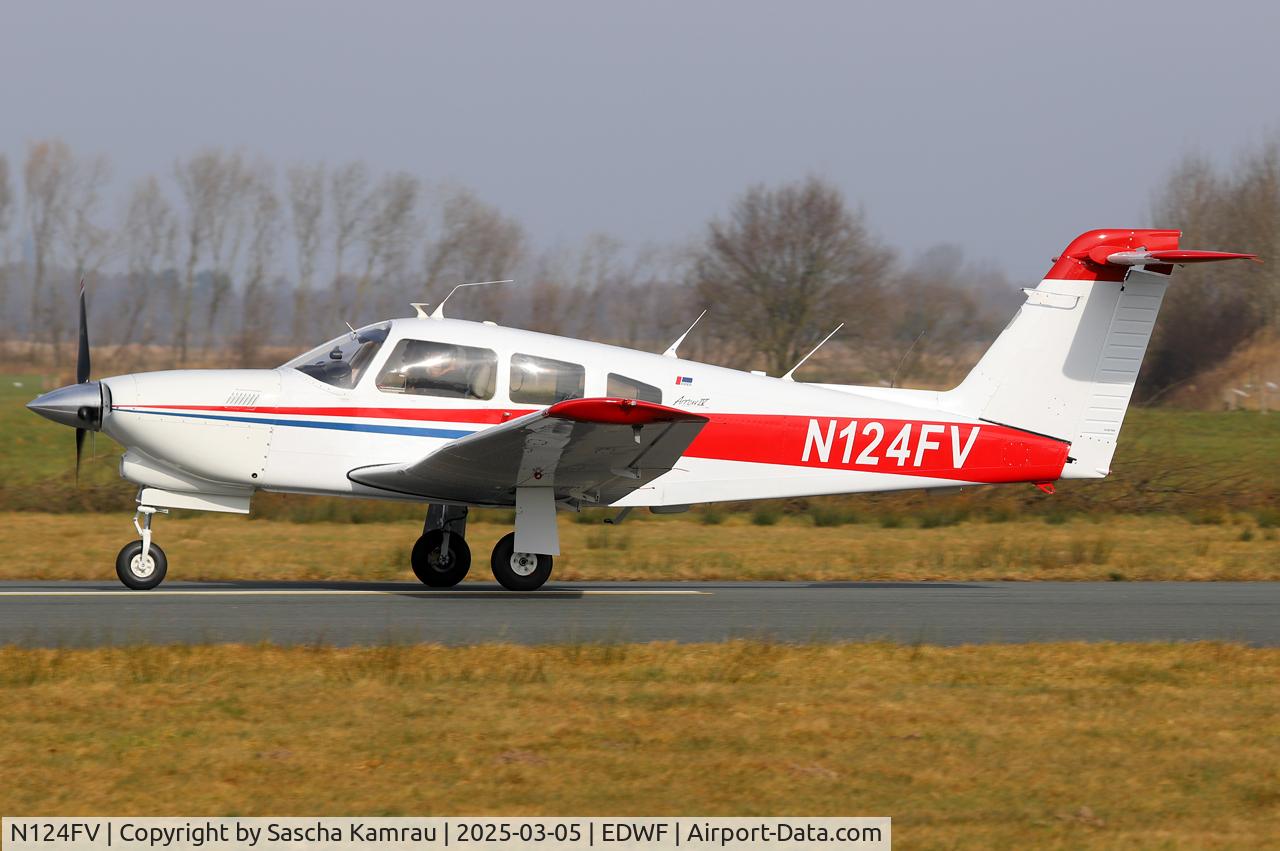 N124FV, 1979 Piper PA-28RT-201T Turbo Arrow IV C/N 28R-7931078, coming in from Antwerpen