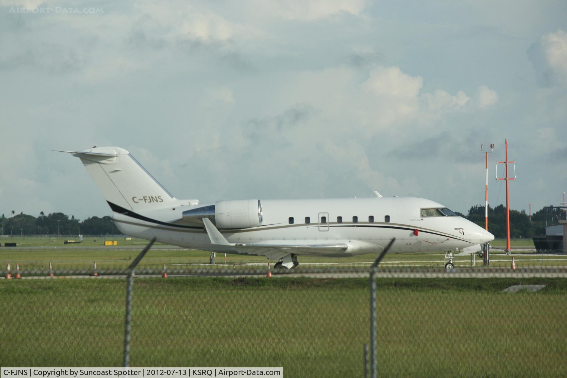 C-FJNS, 2008 Bombardier Challenger 605 (CL-600-2B16) C/N 5755, Canadair Challenger (C-FJNS) at SRQ