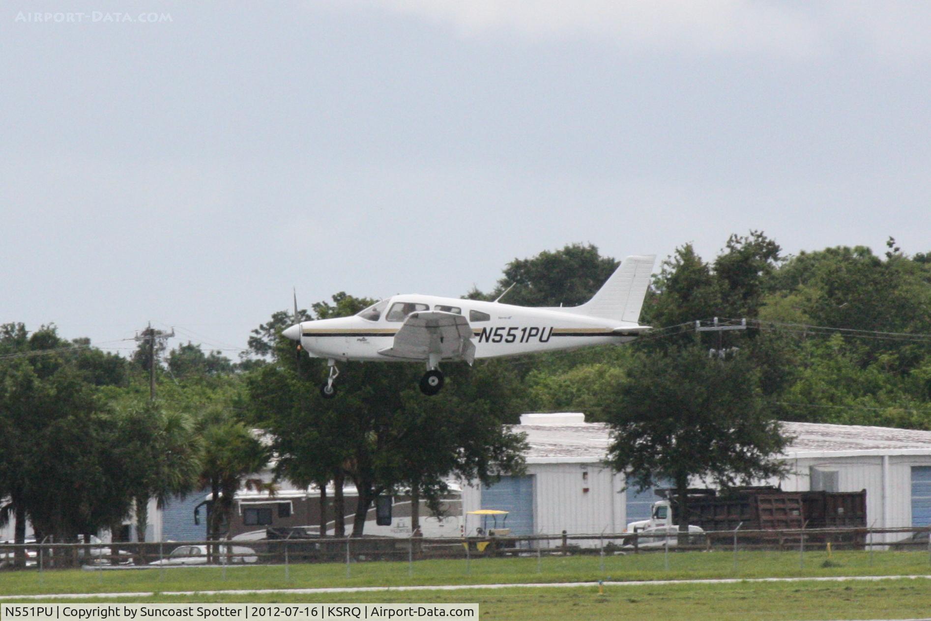 N551PU, 2000 Piper PA-28-161 C/N 2842088, Piper Cherokee arrives at Sarasota-Bradenton International Airport