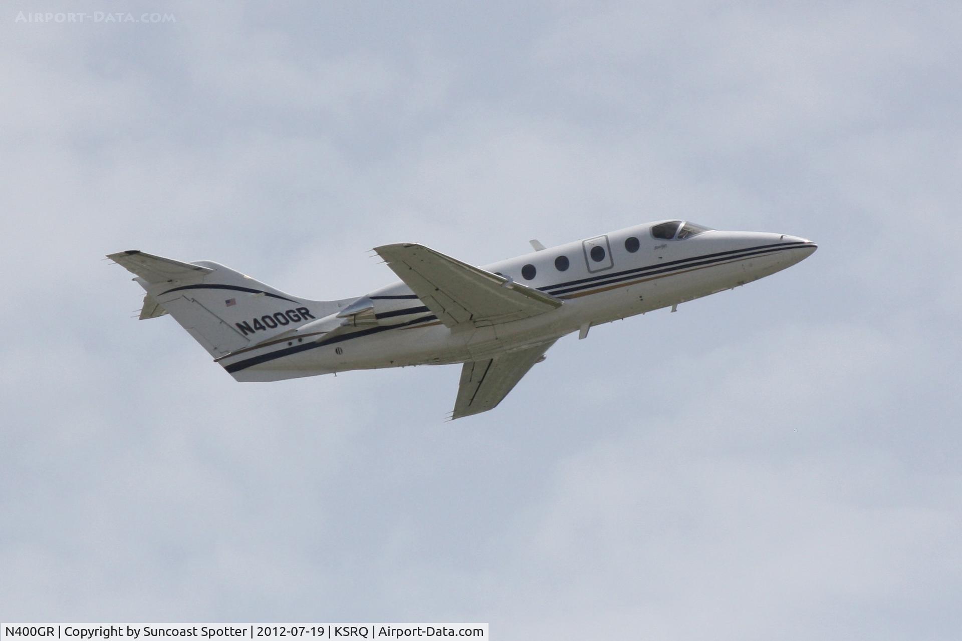 N400GR, Raytheon Aircraft Company 400A C/N RK-335, Raytheon Hawker 400 departs Sarasota-Bradenton International Airport