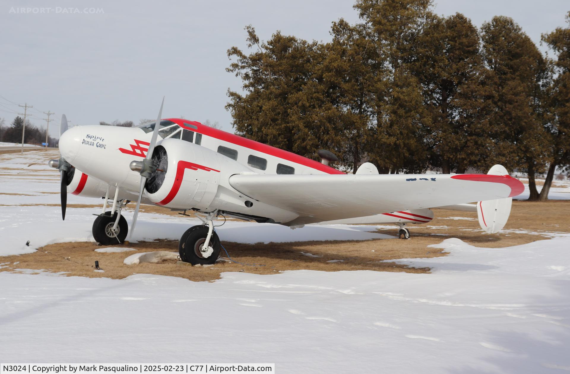 N3024, Beech UC-45J Expeditor C/N 67234, Beech UC-45J