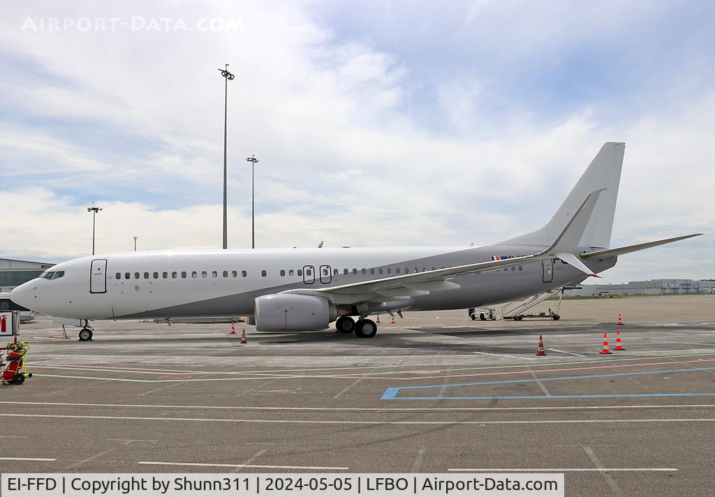 EI-FFD, 2013 Boeing B-737-8K5(W) C/N 40944, Parked at the Airport...