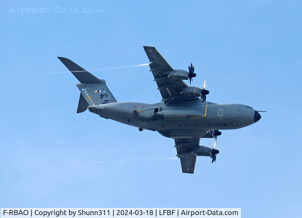 F-RBAO, 2019 Airbus A400M-180 Atlas C/N 089, Passing through LFBF... special c/s
