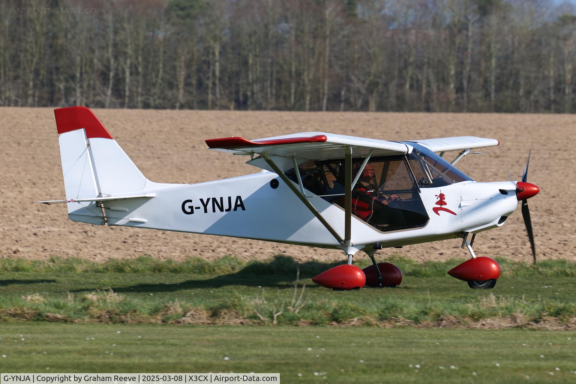 G-YNJA, 2020 Flylight Skyranger Nynja LS 912S C/N BMAA/HB/724, Landing at Northrepps.