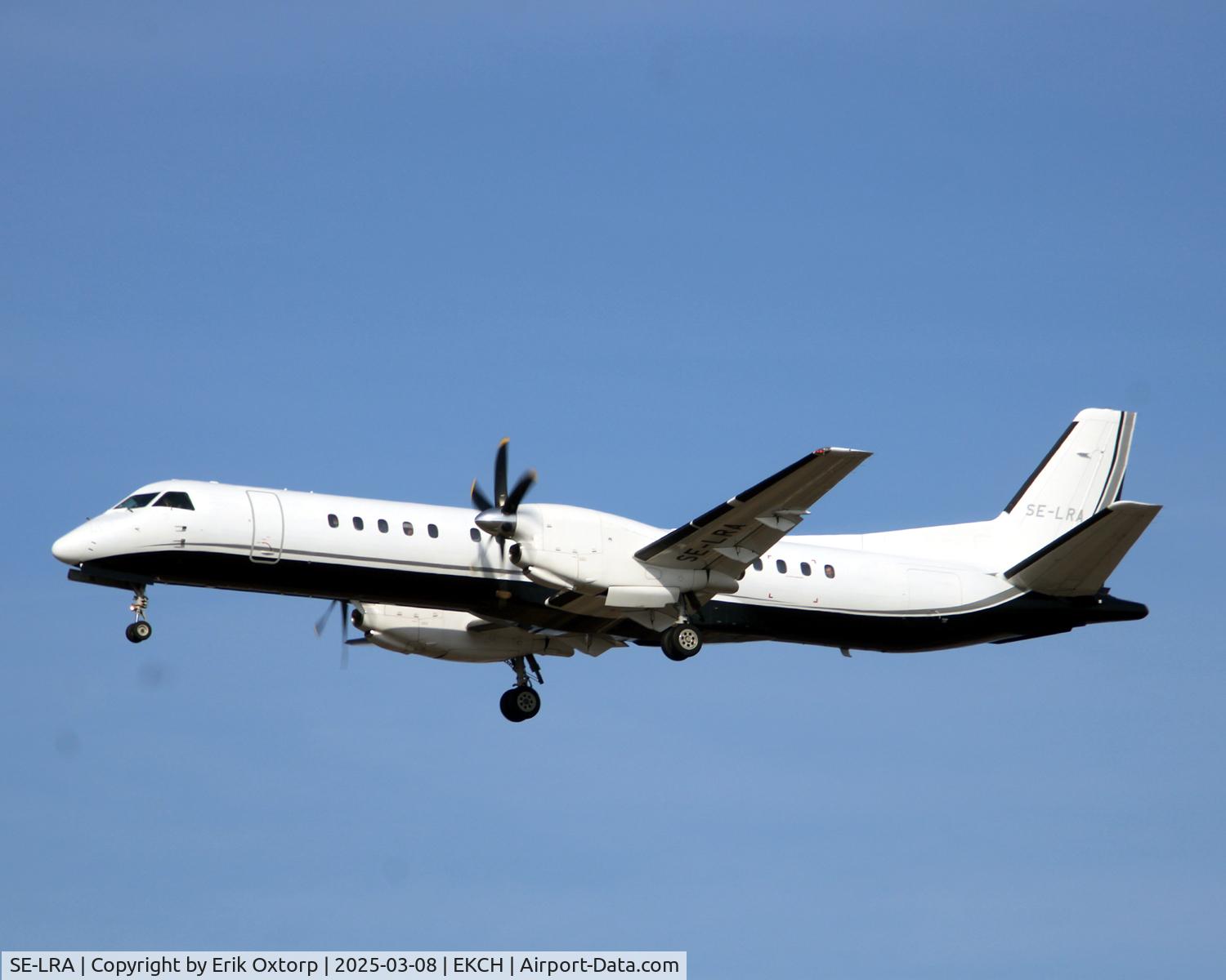 SE-LRA, 1995 Saab 2000 C/N 2000-014, SE-LRA landing rw 22L