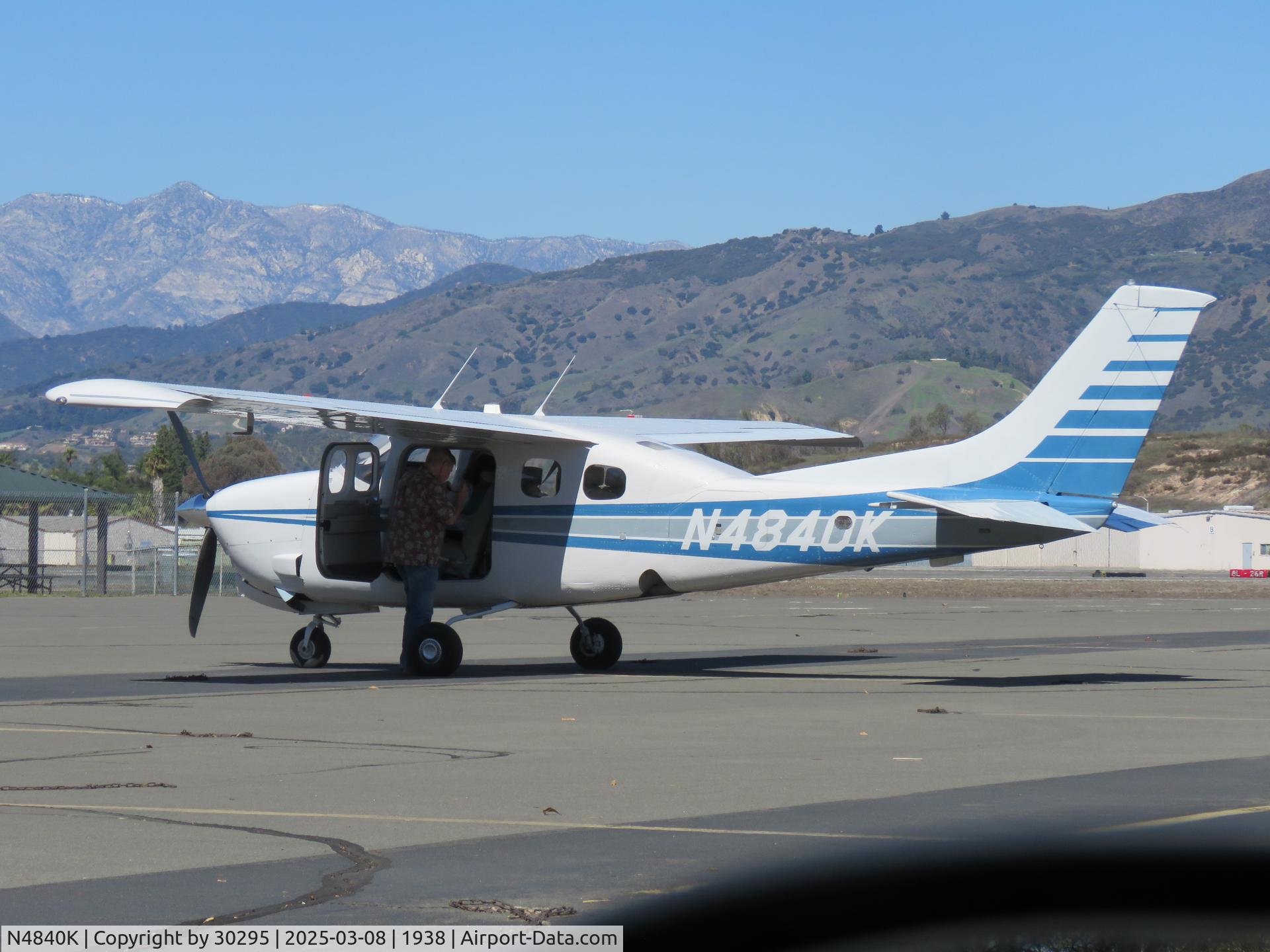 N4840K, 1979 Cessna P210N Pressurised Centurion C/N P21000342, Just parked