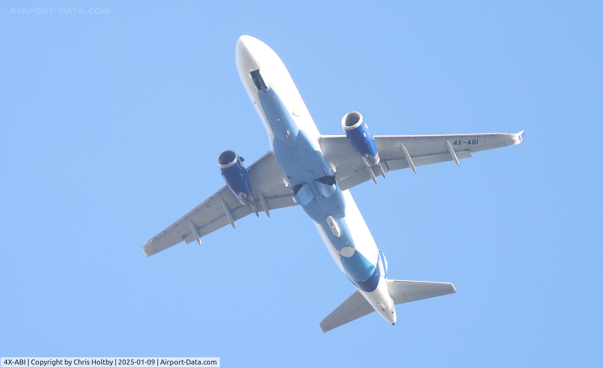 4X-ABI, 2016 Airbus A320-232 C/N 7110, Over Stevenage lowering gear for landing at Luton.