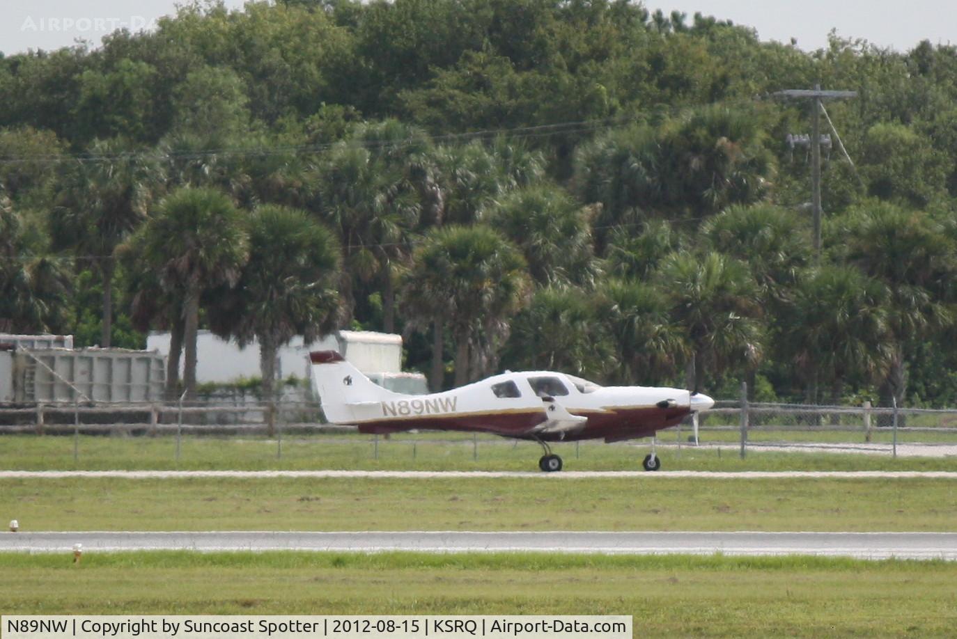 N89NW, 2005 Lancair IV C/N LIV-556, Lancair Lancair 4 taxis for departure at Sarasota-Bradenton International Airport