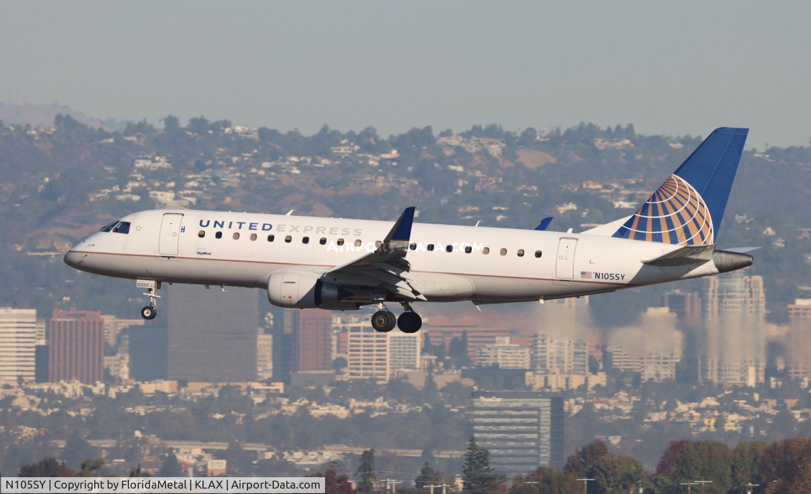 N105SY, 2014 Embraer 175LR (ERJ-170-200LR) C/N 17000395, SKW/UE E175 zx slc-lax