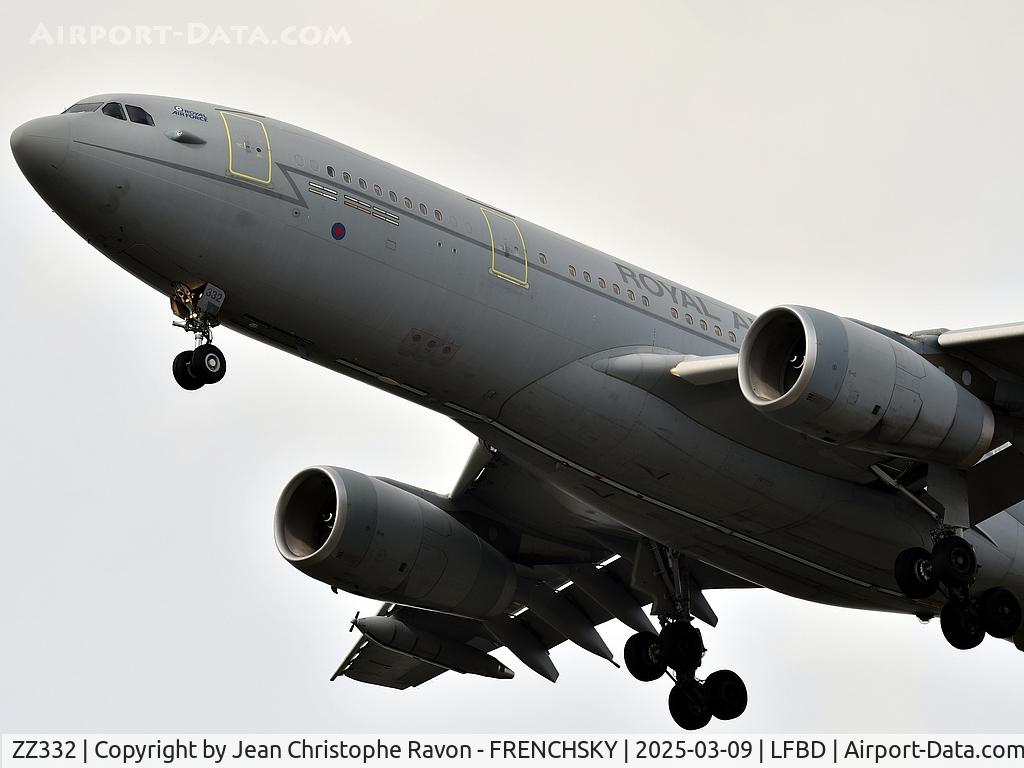 ZZ332, 2011 Airbus KC3 Voyager (A330-243MRTT) C/N 1275, Hamburg (HAM)	Bordeaux (BOD)	RRR2176