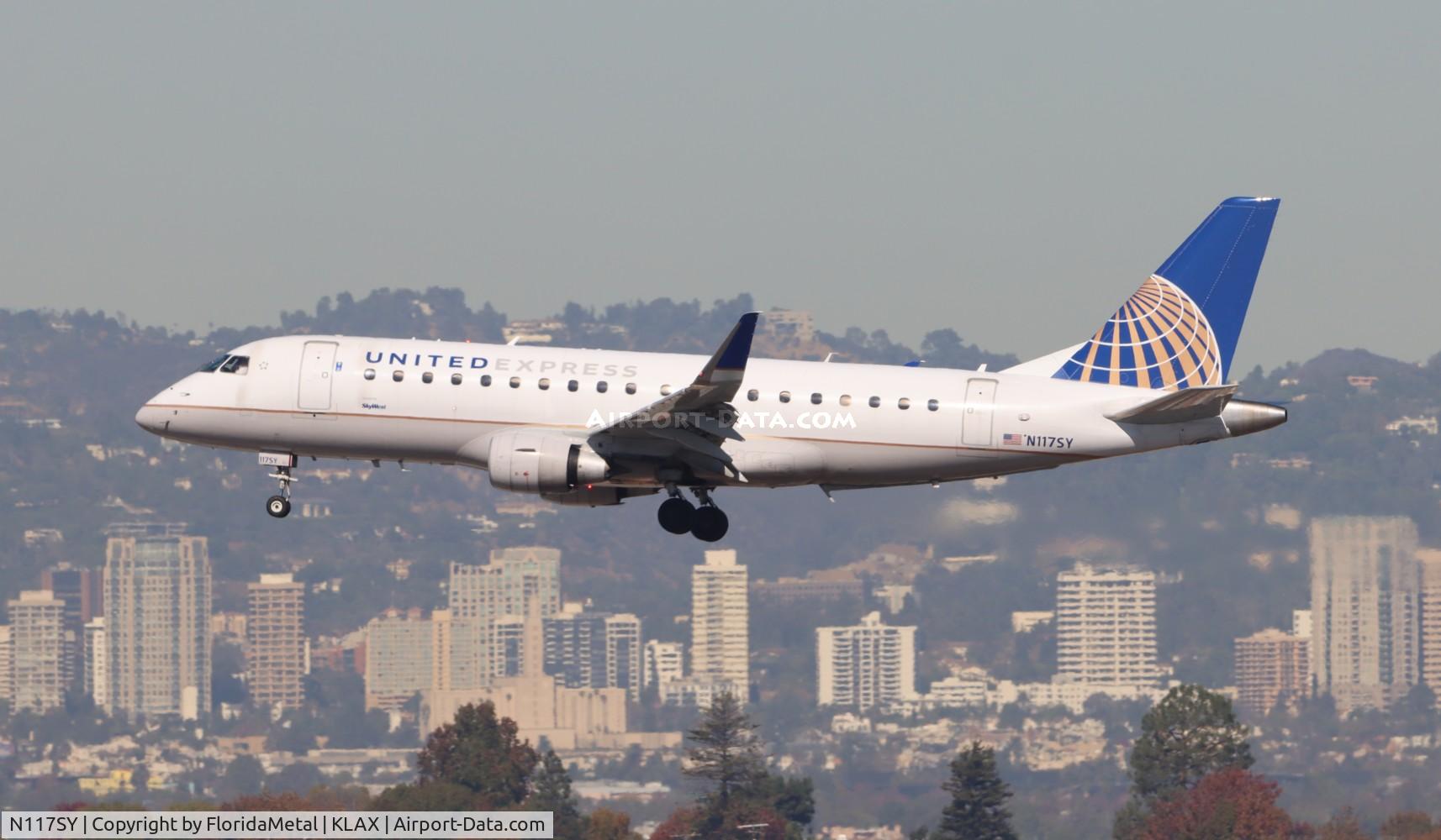 N117SY, 2014 Embraer 175LR (ERJ-170-200LR) C/N 17000416, SKW/UE E175 zx fat-lax