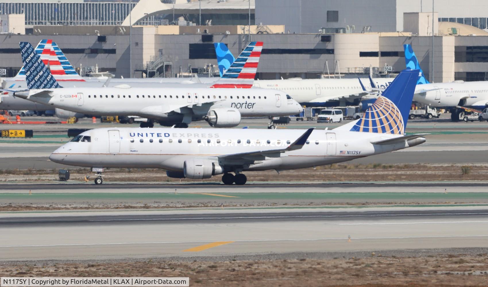 N117SY, 2014 Embraer 175LR (ERJ-170-200LR) C/N 17000416, SKW/UE E175 zx sea-lax