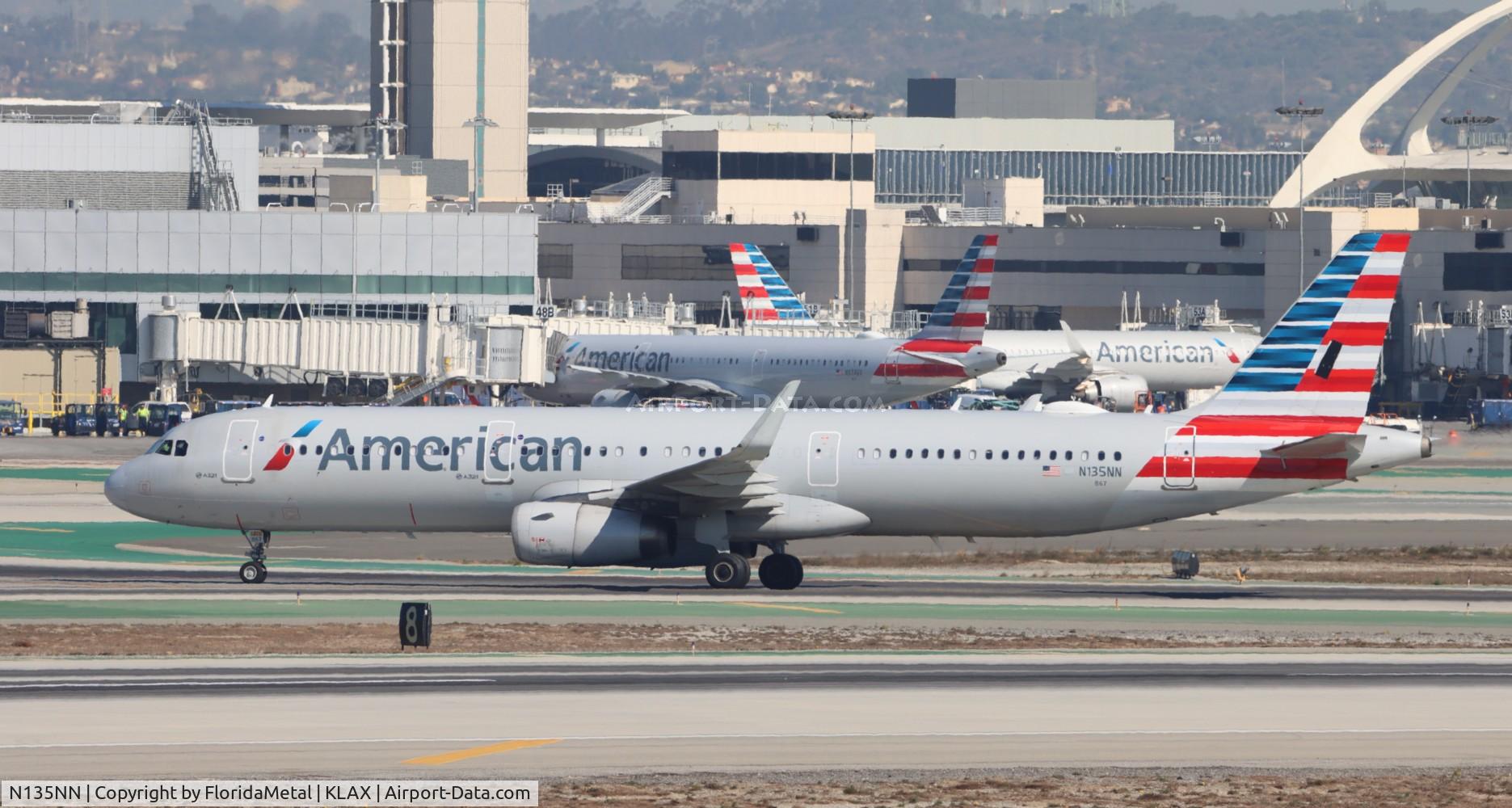 N135NN, 2015 Airbus A321-231 C/N 6520, AAL A321 zx clt-lax