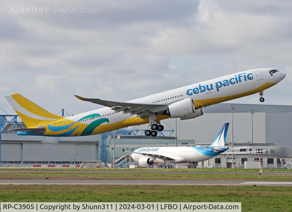 RP-C3905, 2024 Airbus A330-941 C/N 1976, Delivery day