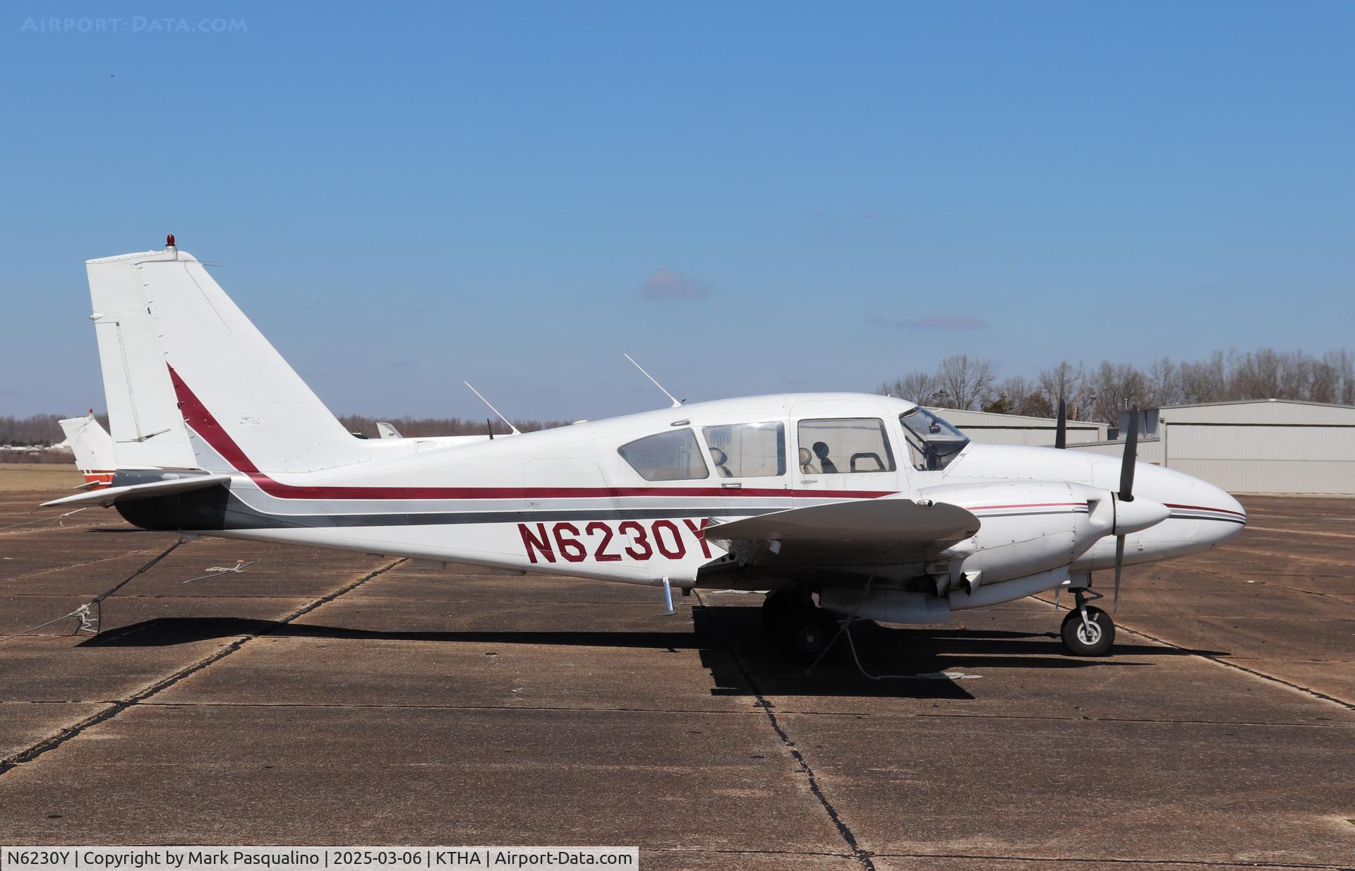 N6230Y, 1966 Piper PA-23-250 C/N 27-3459, Piper PA-23-250